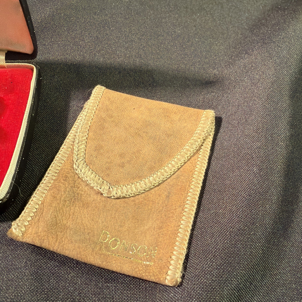Ronson Varaflame Gold plated Lighter, box and pouch - (2000)