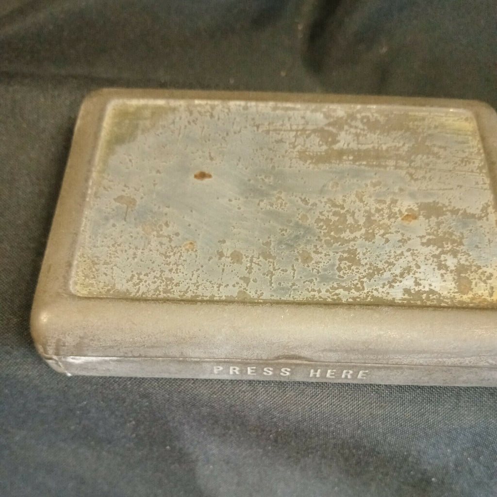 Jahnkes's Patent Tin 15 May 1880 Floral and Butterfly decoration Rare - (7938)