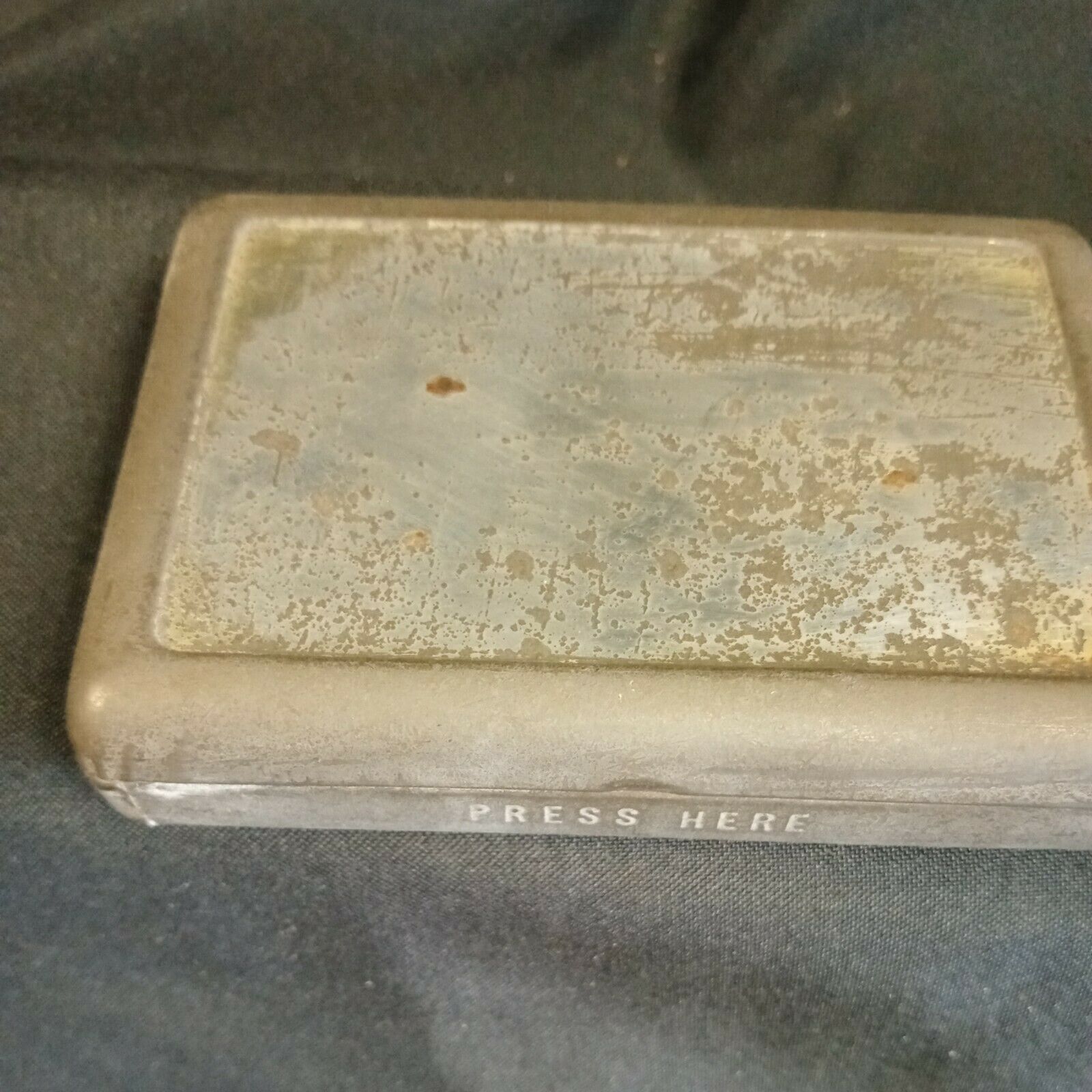 Jahnkes's Patent Tin 15 May 1880 Floral and Butterfly decoration Rare - (7938)