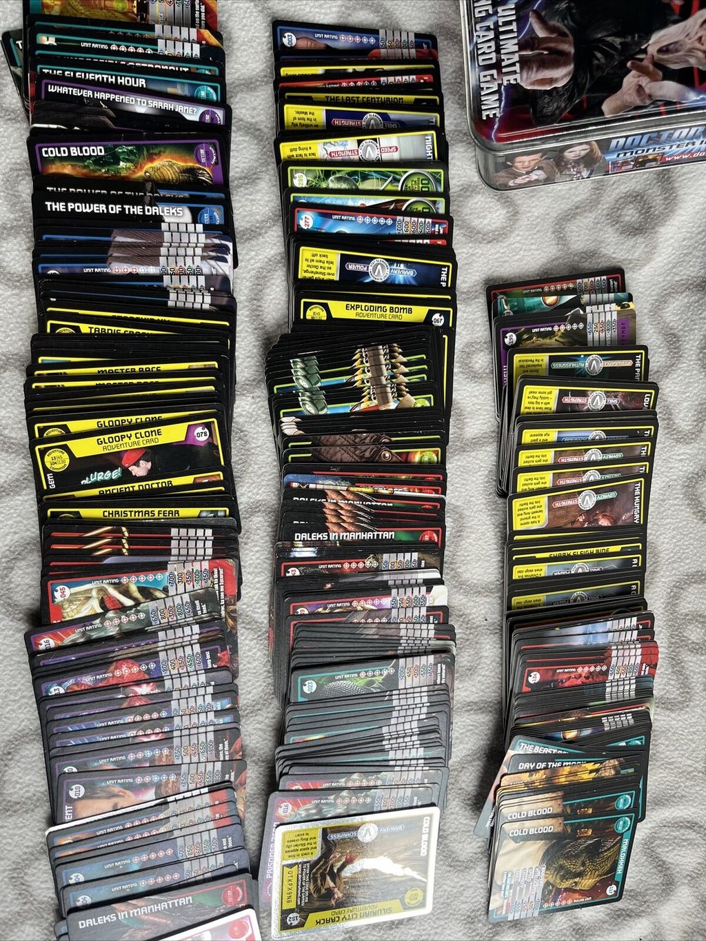 Doctor Who MONSTER INVASION - Dr Who 300+ Single Cards + tin