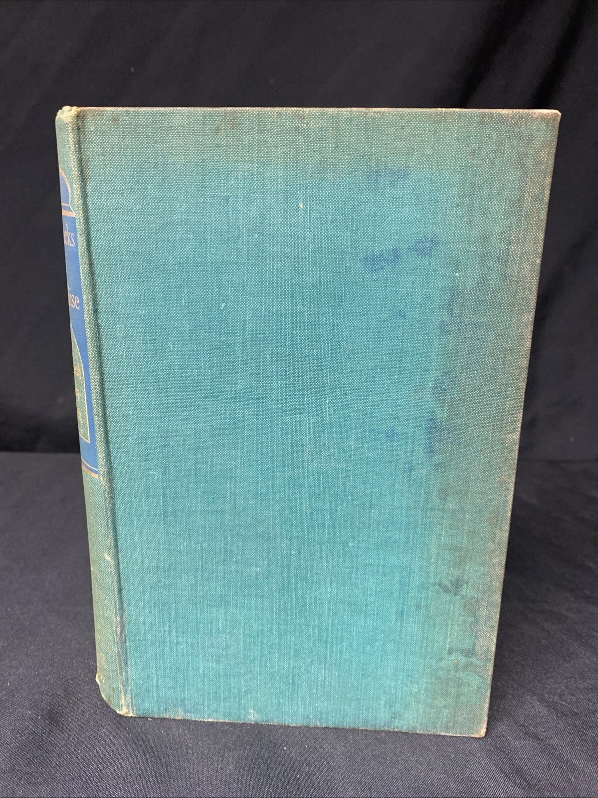 Book - Peacocks In Paradise by Elisabeth Inglis-Jones HAFOD History - (1542)