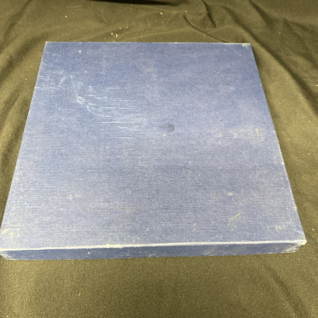 "The Horse" Fine Bone China Plate By Aynsley FR Gray Aldridge 27cms -(1604)