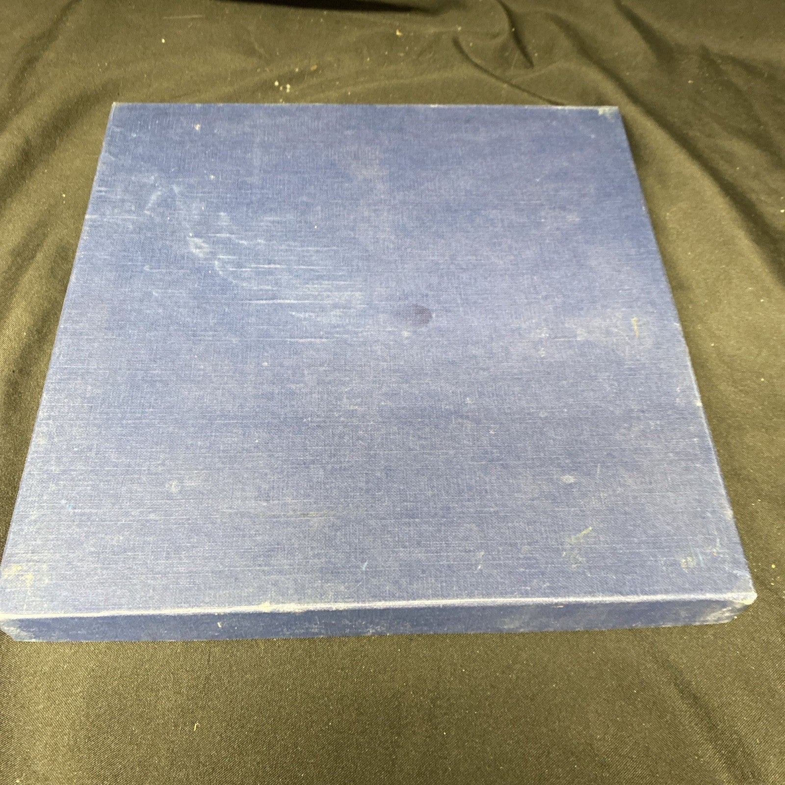 "The Horse" Fine Bone China Plate By Aynsley FR Gray Aldridge 27cms -(1604)