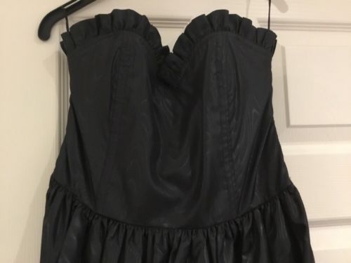 Vintage Ladies Dress Vivien Smith 1980’s Black Size 10 Ruffled Bust - (2545)