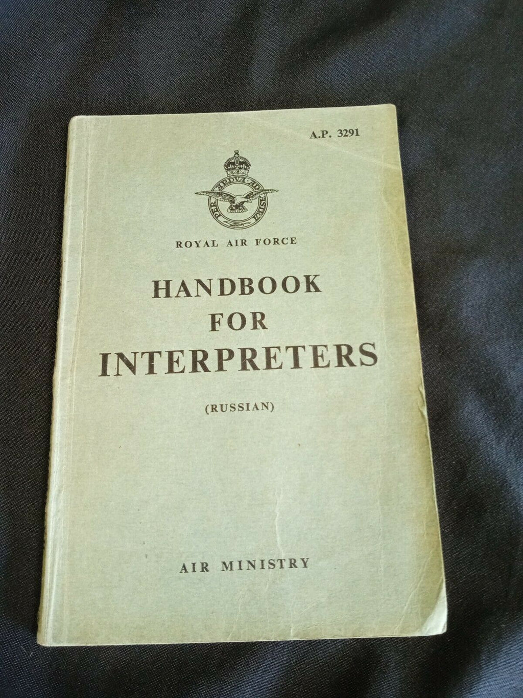 Royal Air Force Air Ministry Handbook for Interpreters RUSSIAN Book 1951 - (7809