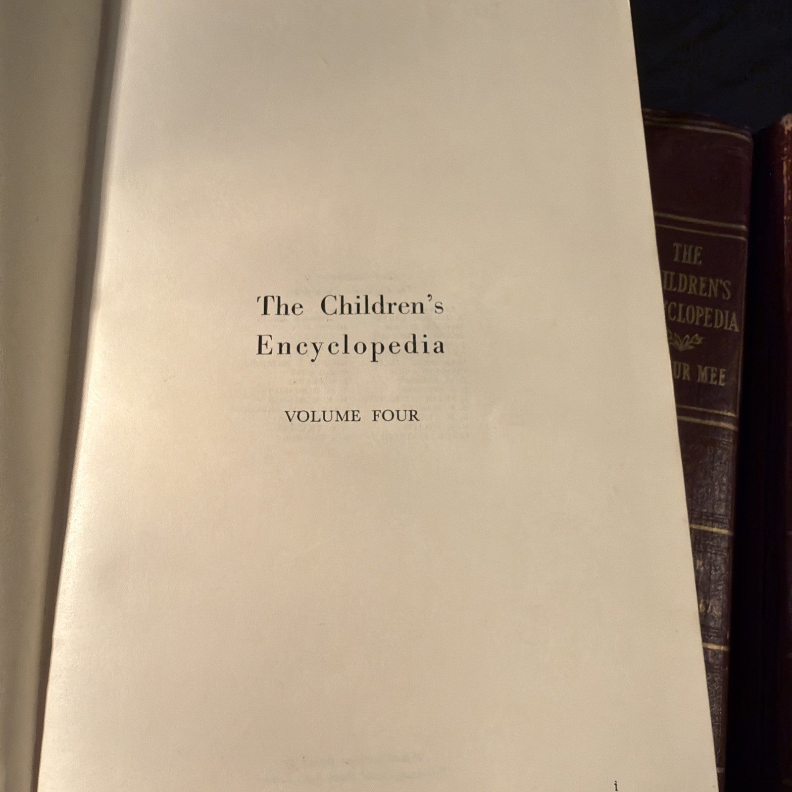 The Childrens Encyclopedia by Arthur Mee Vintage Books 1950's Vol 1-9 - (2018)