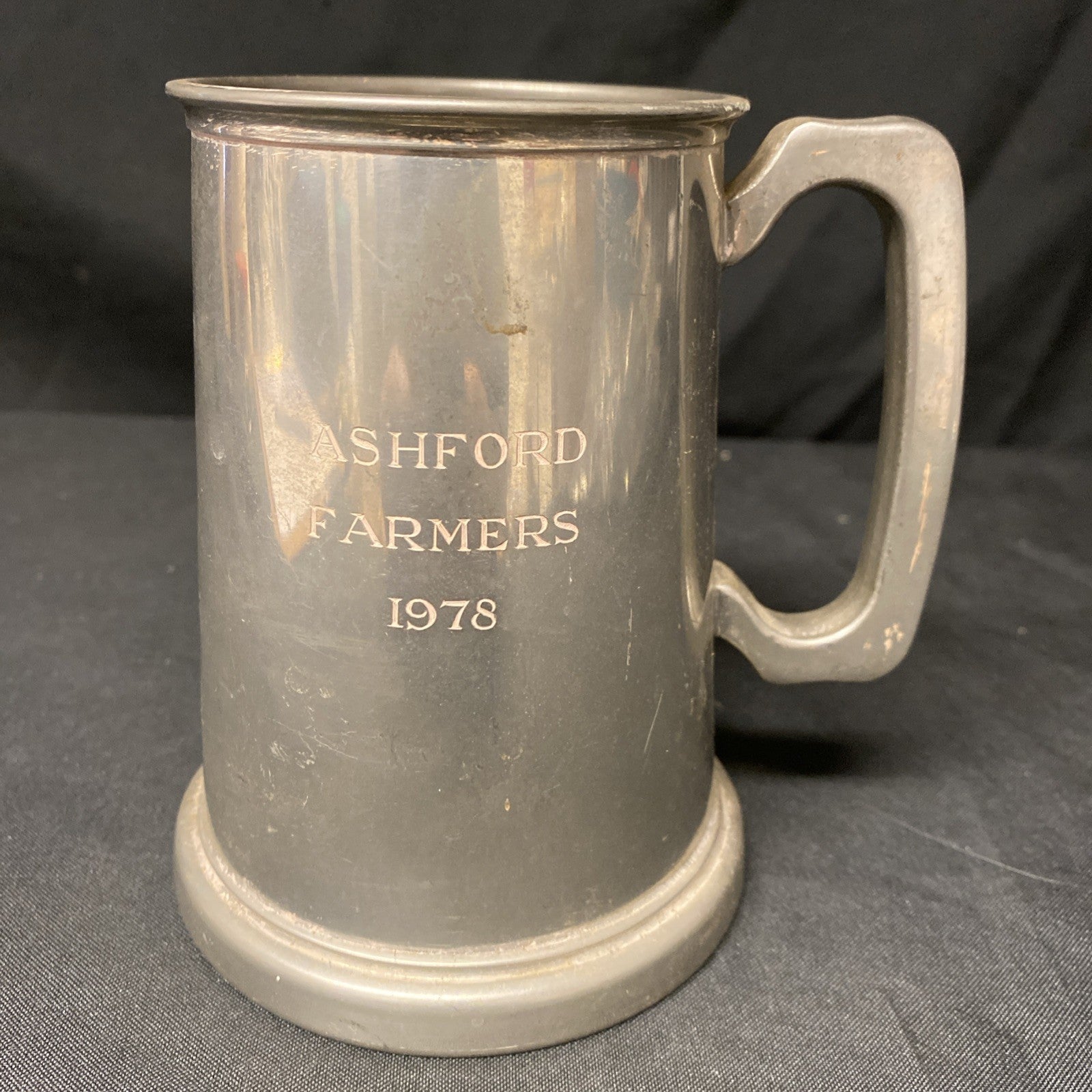 Vintage Pewter Tankard engraved Ashford Farmers 1978  - (1749)