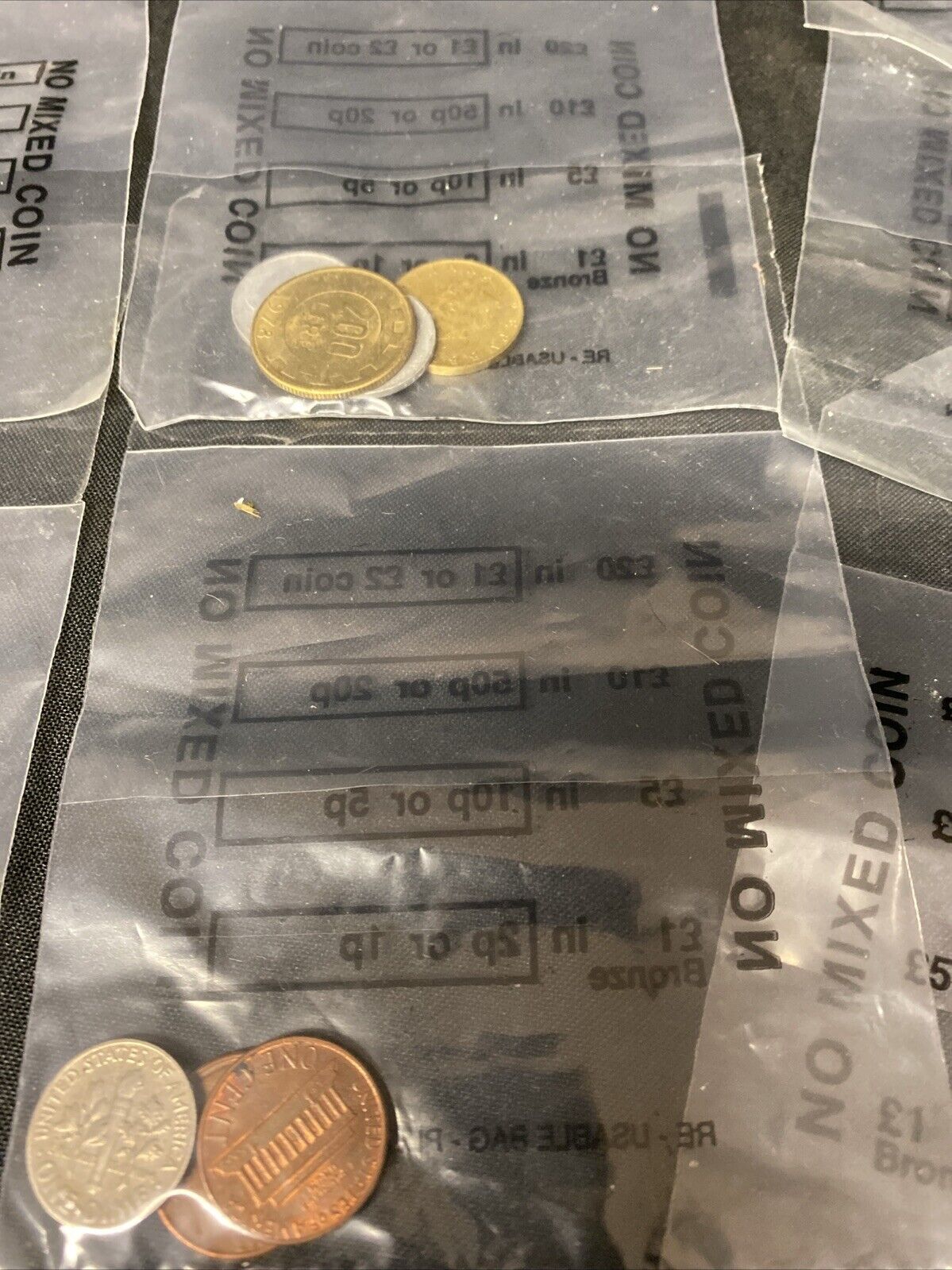 39 x Foreign non UK old Coins pre-euro 12 Countries assorted - (5712)