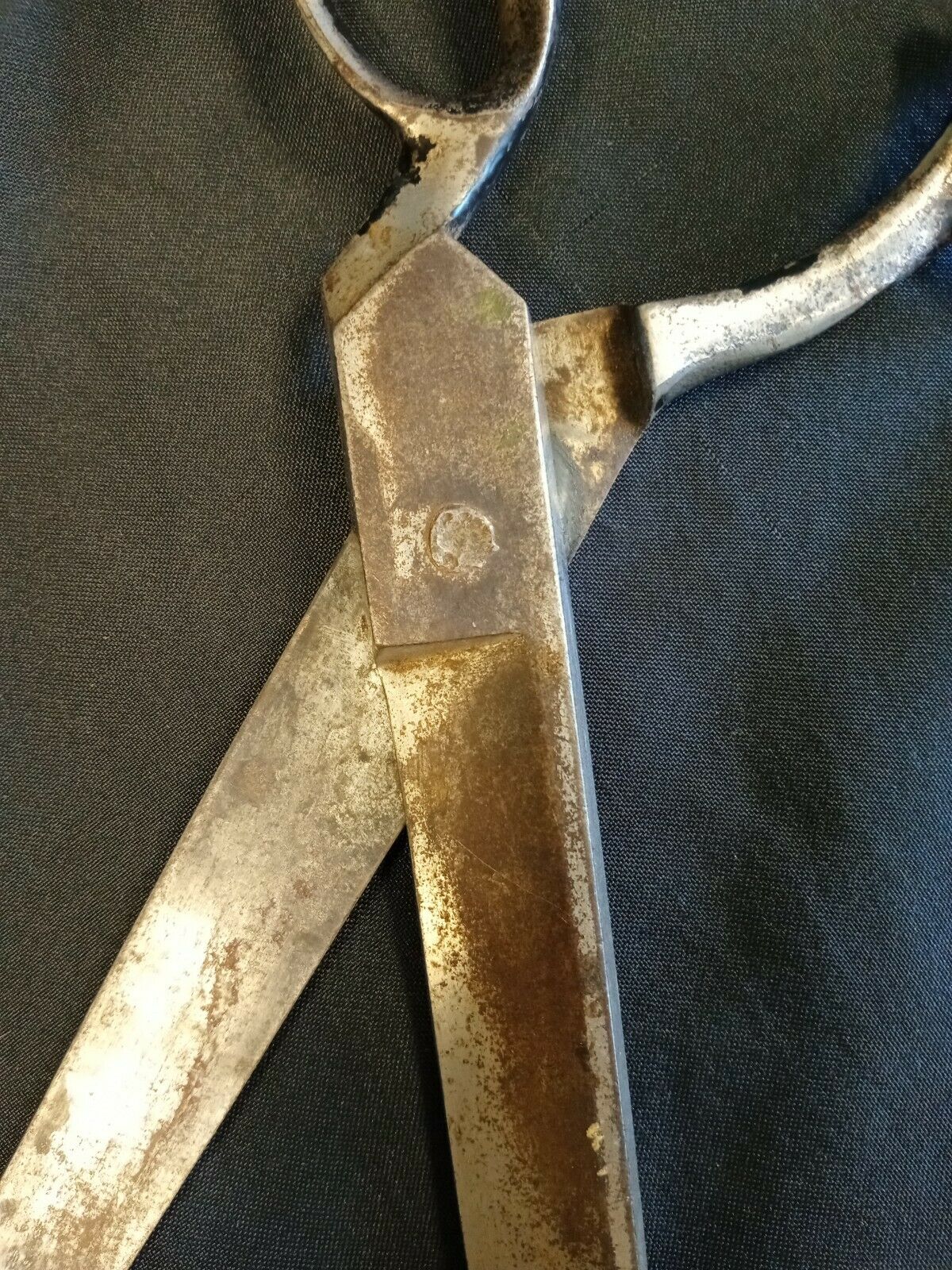 Antique Tailors Shears Scissors  R. Heinisch Newark N.J USA 1835  - (7927)
