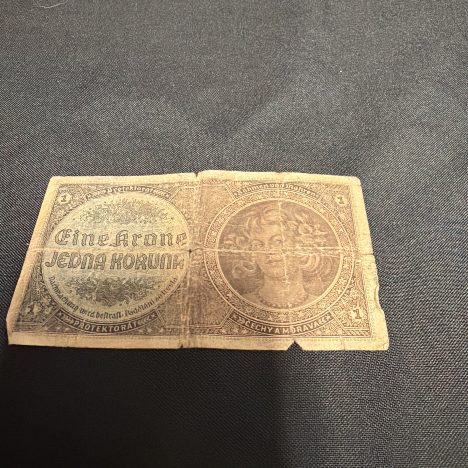 Bank Note Antique Bohemia & Moravia 1 Koruna 1940 Circulated - (2317)