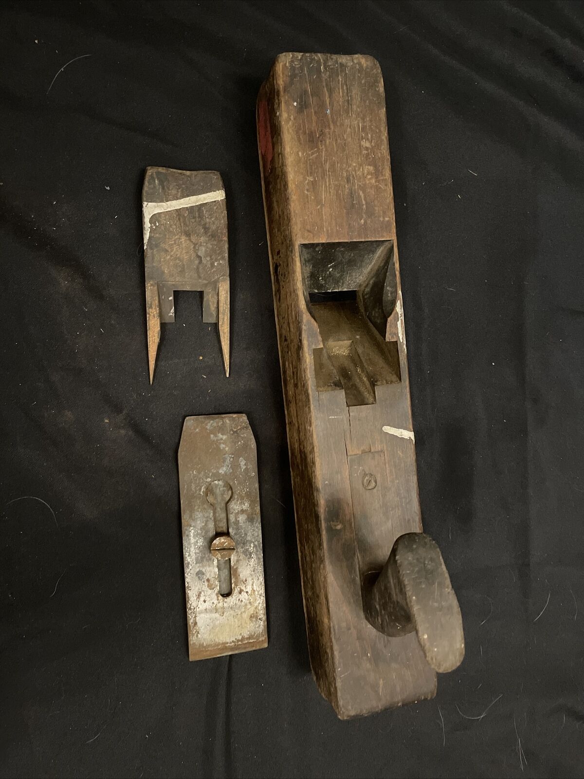 Antique Large Wood Plane 42cm with WARD Blade Solid Carpenters - (8401)