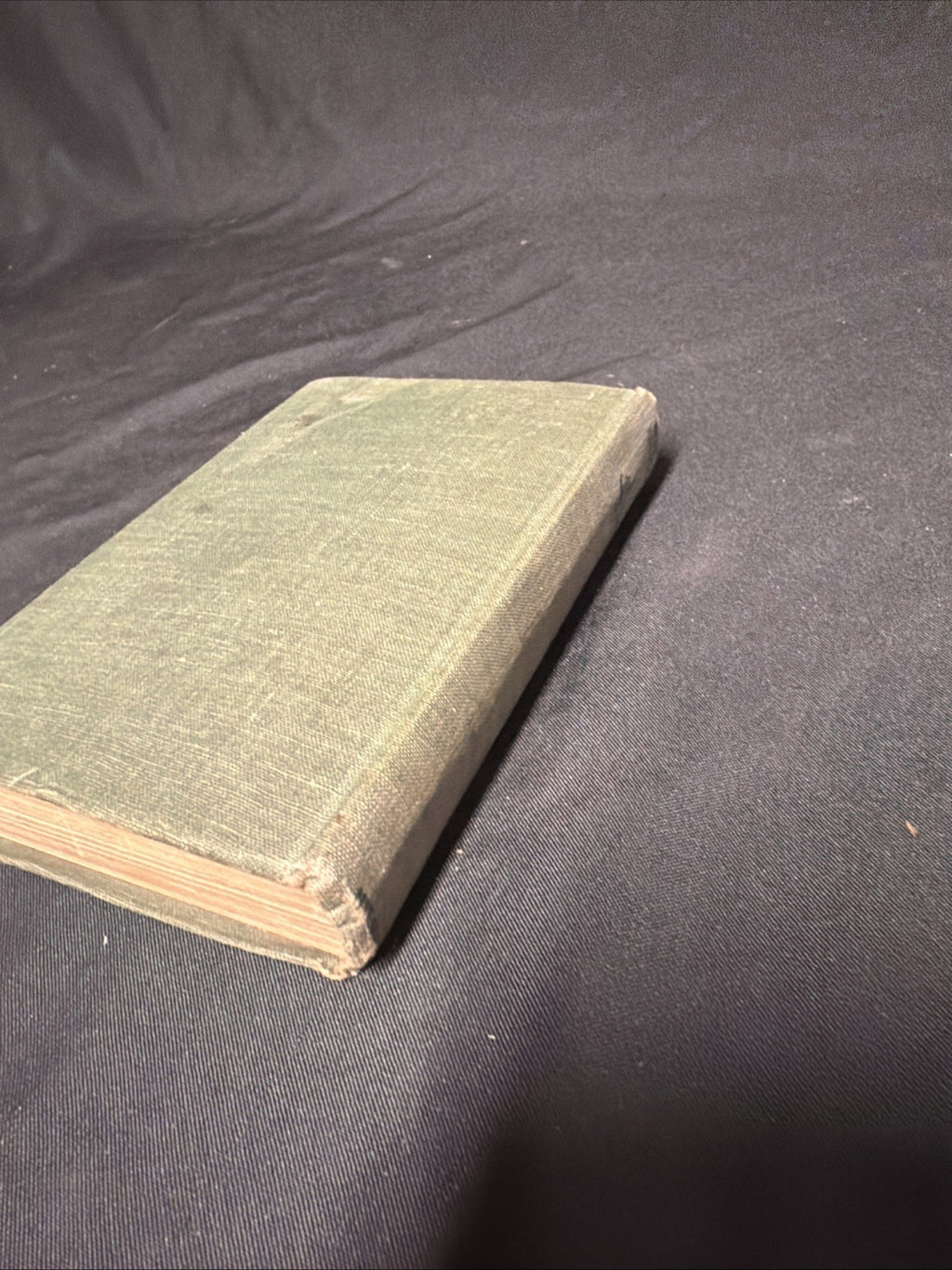 Book Poems - Robert Herrick - Edited by Henry Newbolt - (1832)