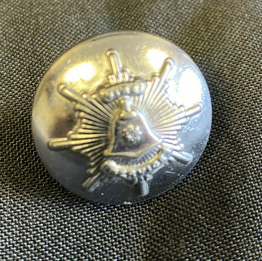 FIRE BRIGADE Vintage Tunic Button - EASTERN REGION Helmet on Star 25mm  (7603