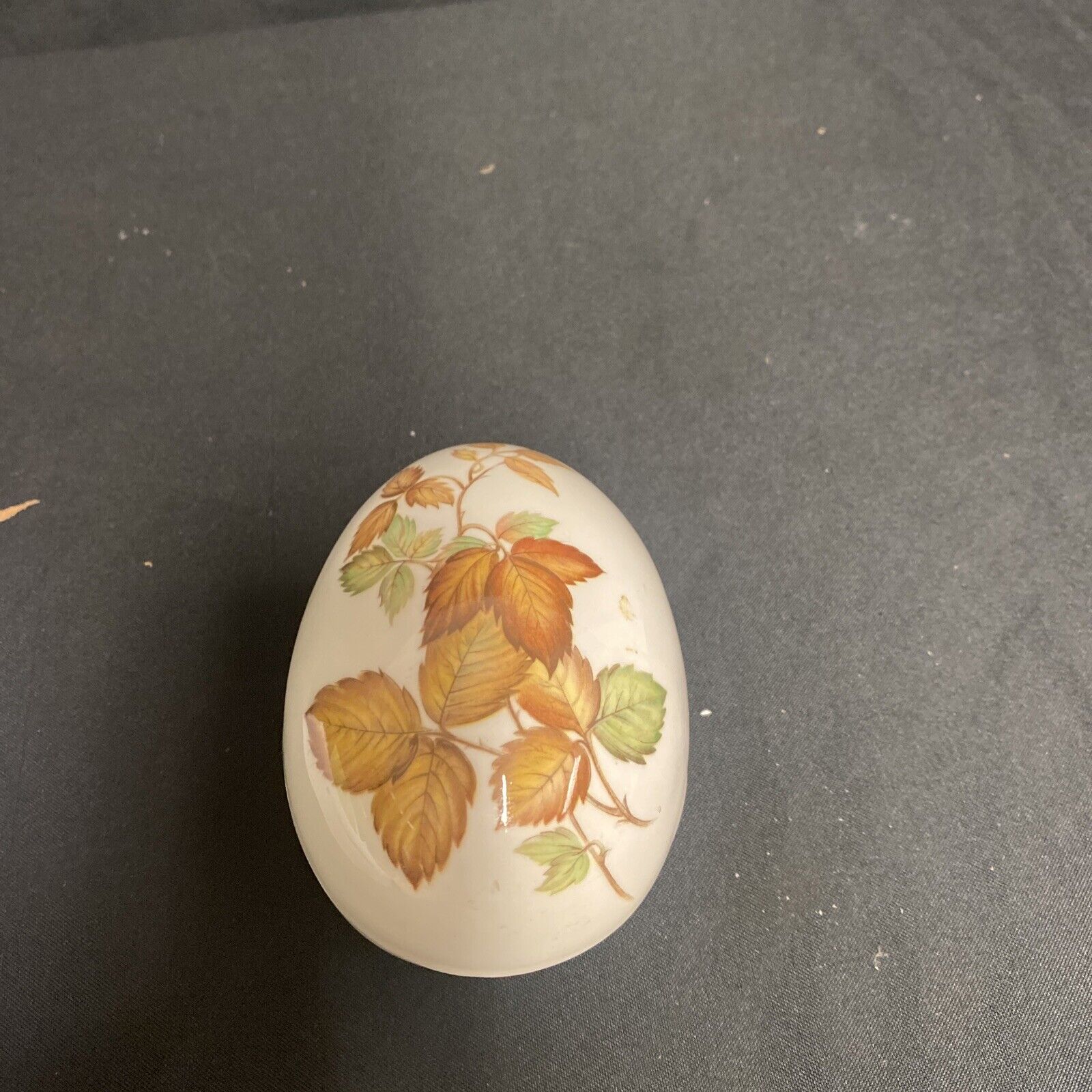 Trinket Box EGG - Bone China Made in England by Rosanne Egg - (9199)