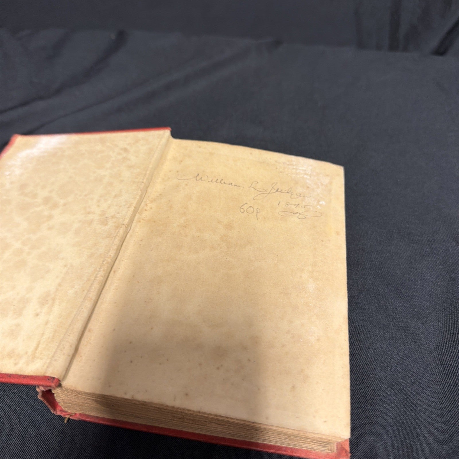 Windsor Castle by W. Harrison Ainsworth 1895 Antique Book The Rainbow Library -(1971)