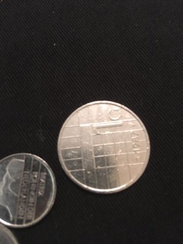 Netherlands 25 Cents x 3 & 1 Gulden x 1 coins - Queen Beatrix 91' 85' 83' 87' - (2824)