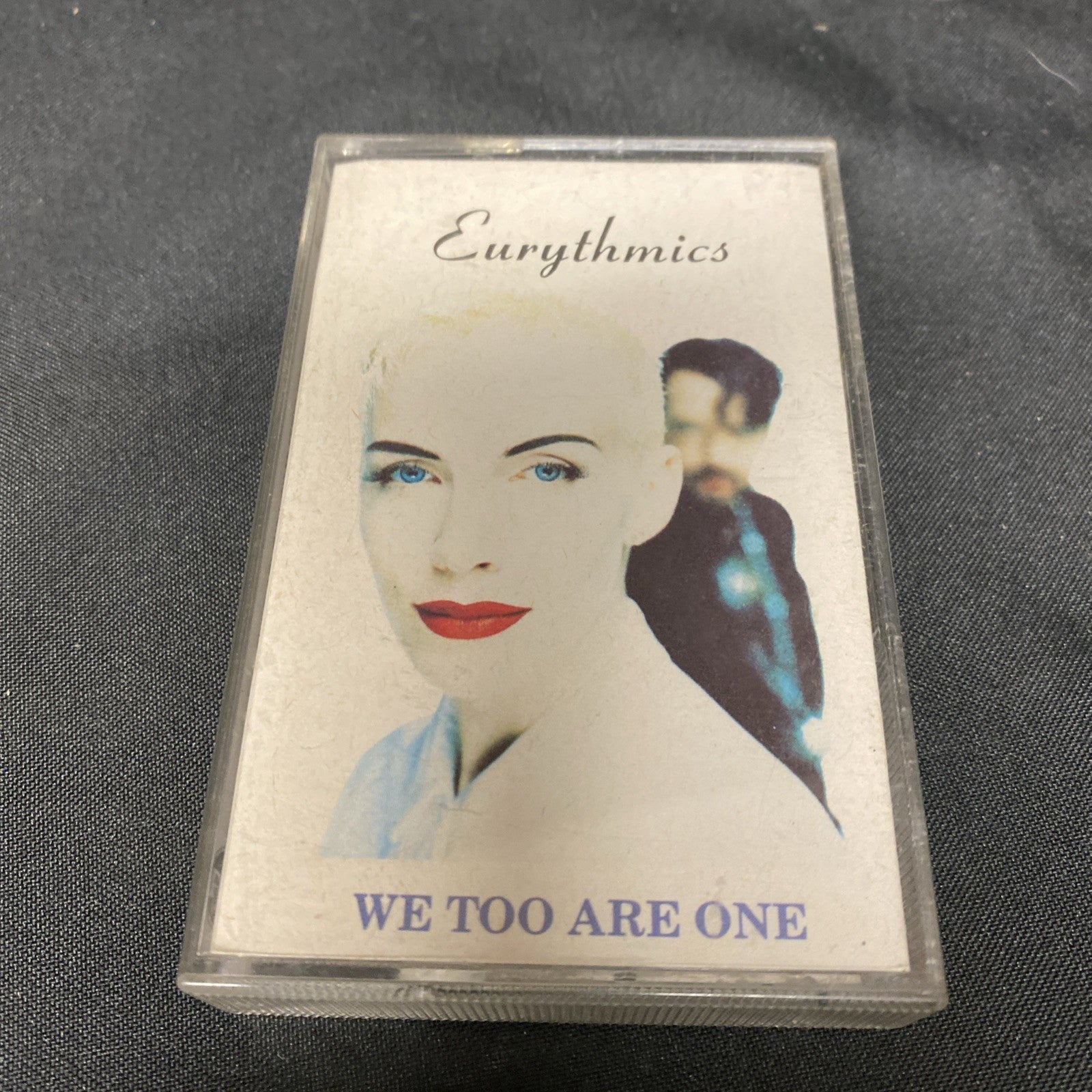 Eurythmics We Too Are One Cassette Tape 1989 - (1390)