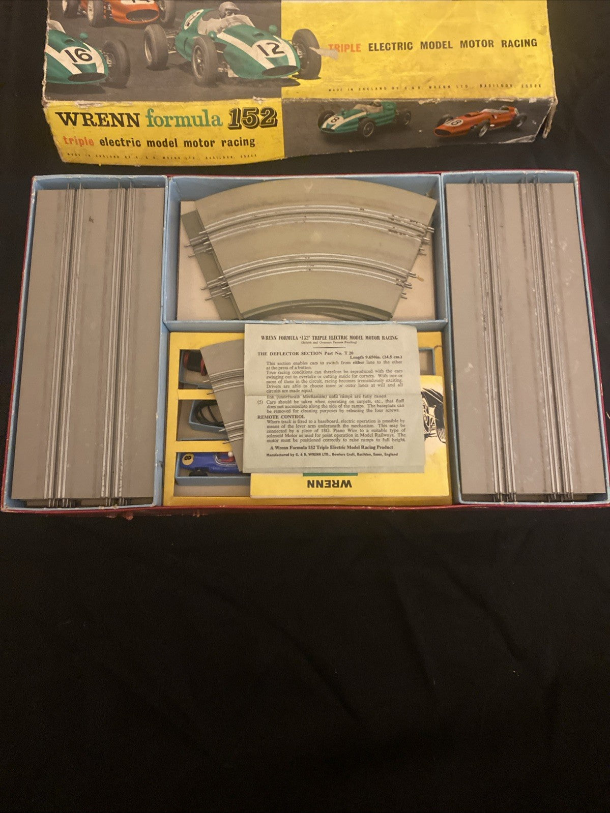 WRENN FORMULA 152 Triple Electric Model Motor Racing Toy 1960's - (1044)