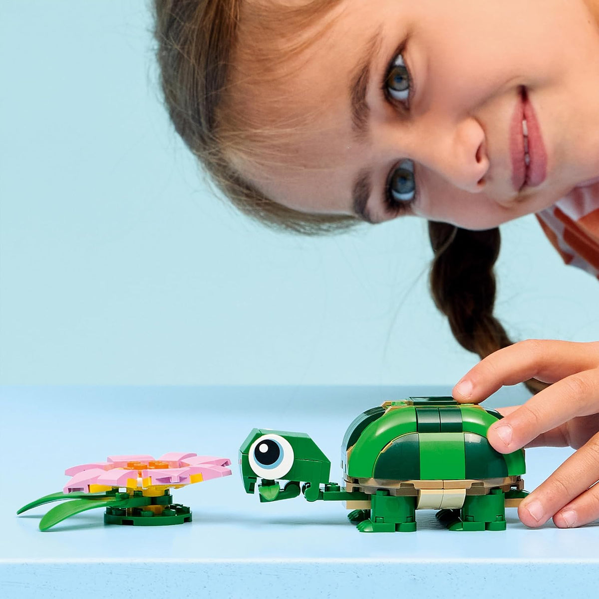 LEGO Creator 3 in 1 - Turtle with Water Lily Flower / Frog / Chameleon - 31377