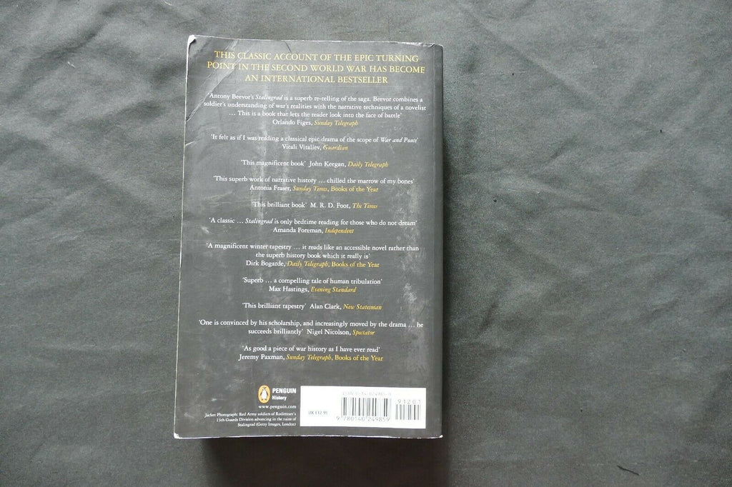 BOOK - STALINGRAD - Antony Beevor (8748)