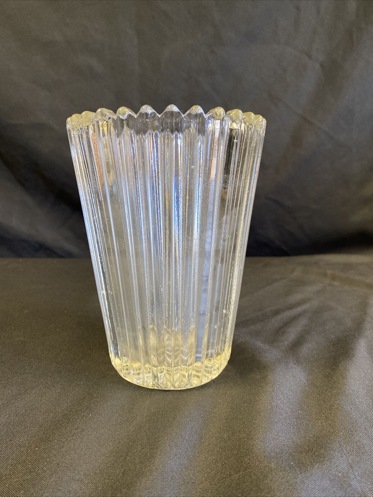 Vintage Vase heavy ribbed beautiful condition 16cm tall Practical solid - (7724