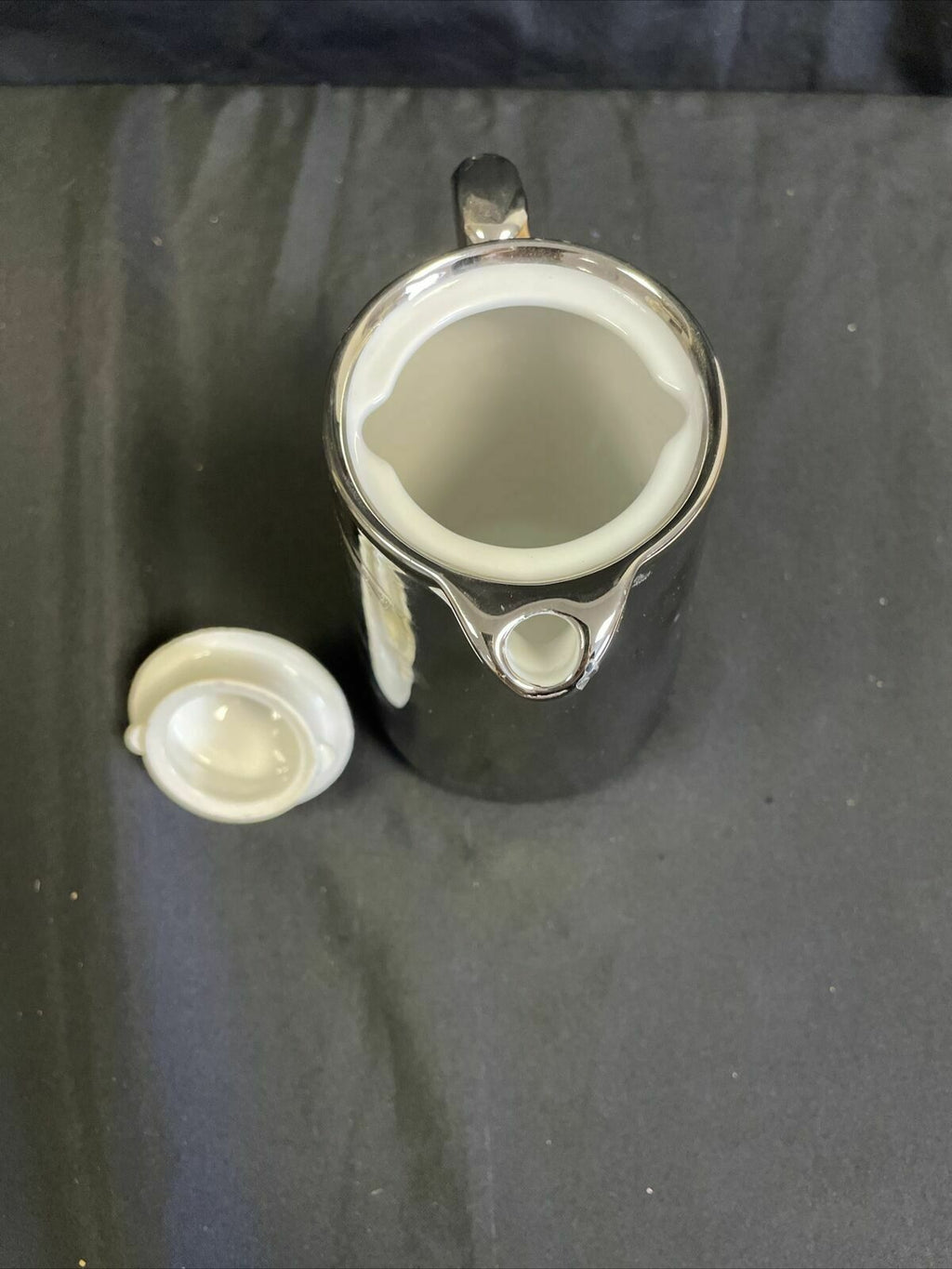 Royal Worcester Silver ceramic Teapot Shape 14 Size 4 Fireproof - (8126)