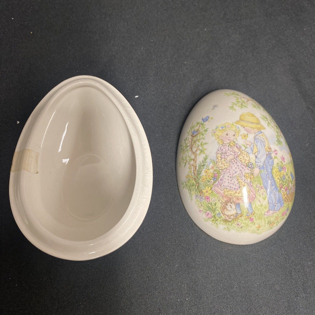 Trinket Box EGG - Royal Park England Pottery Egg - (9214