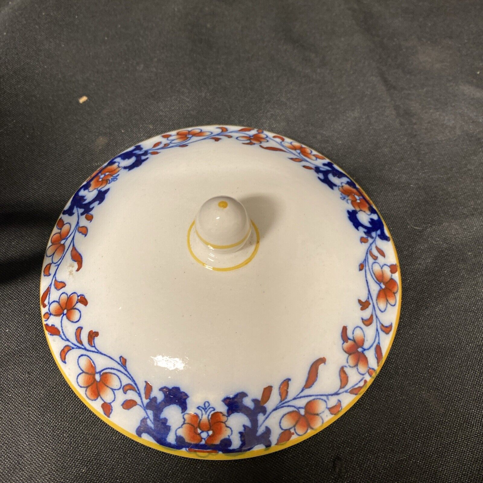 1860's MINTON Ceramic Imari bowl + Lid Floral Lyre England 15cm - (5239)