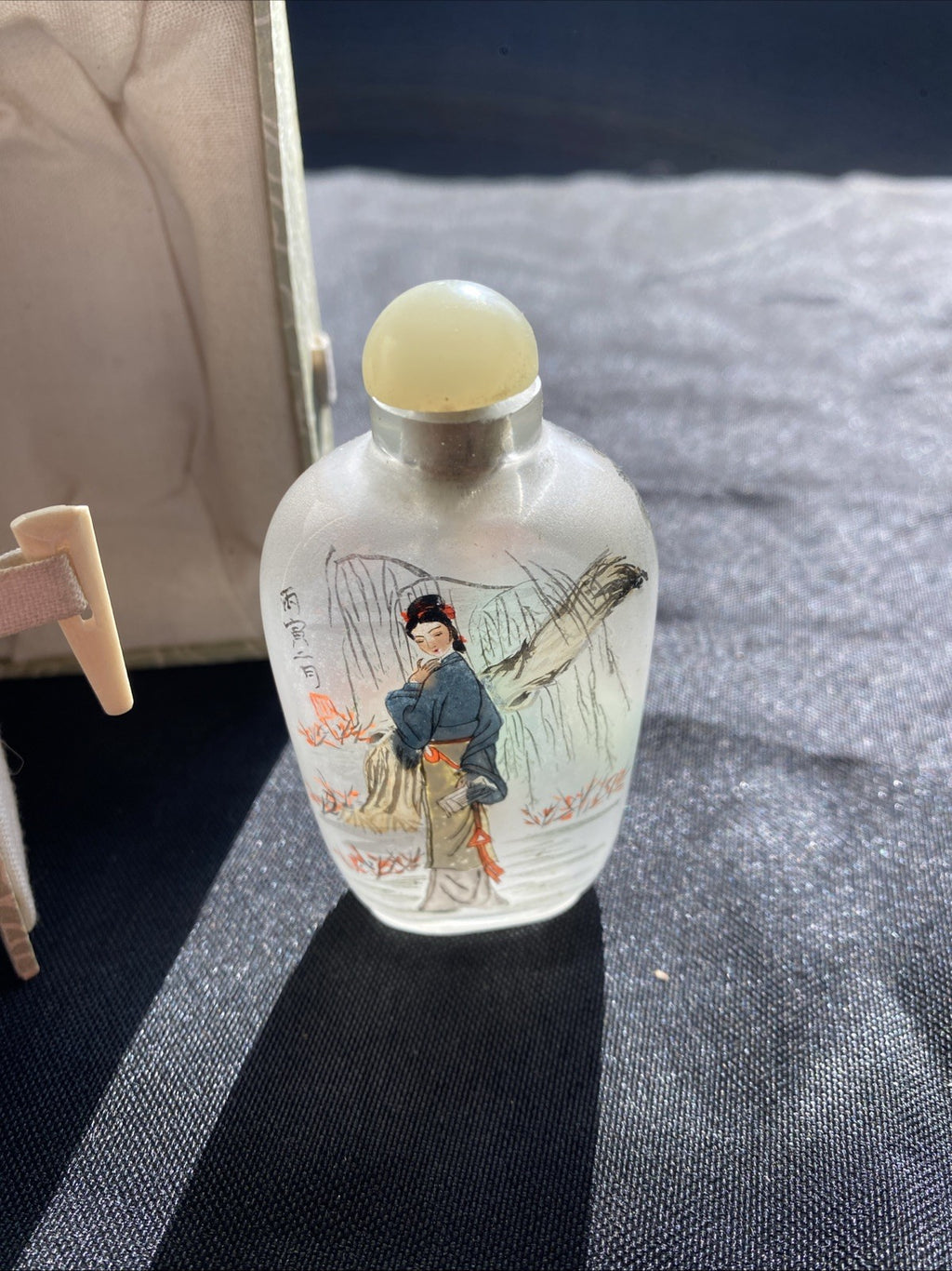 Japanese Scent Perfume Snuff Bottle Hand Painted Boxed - (1049)