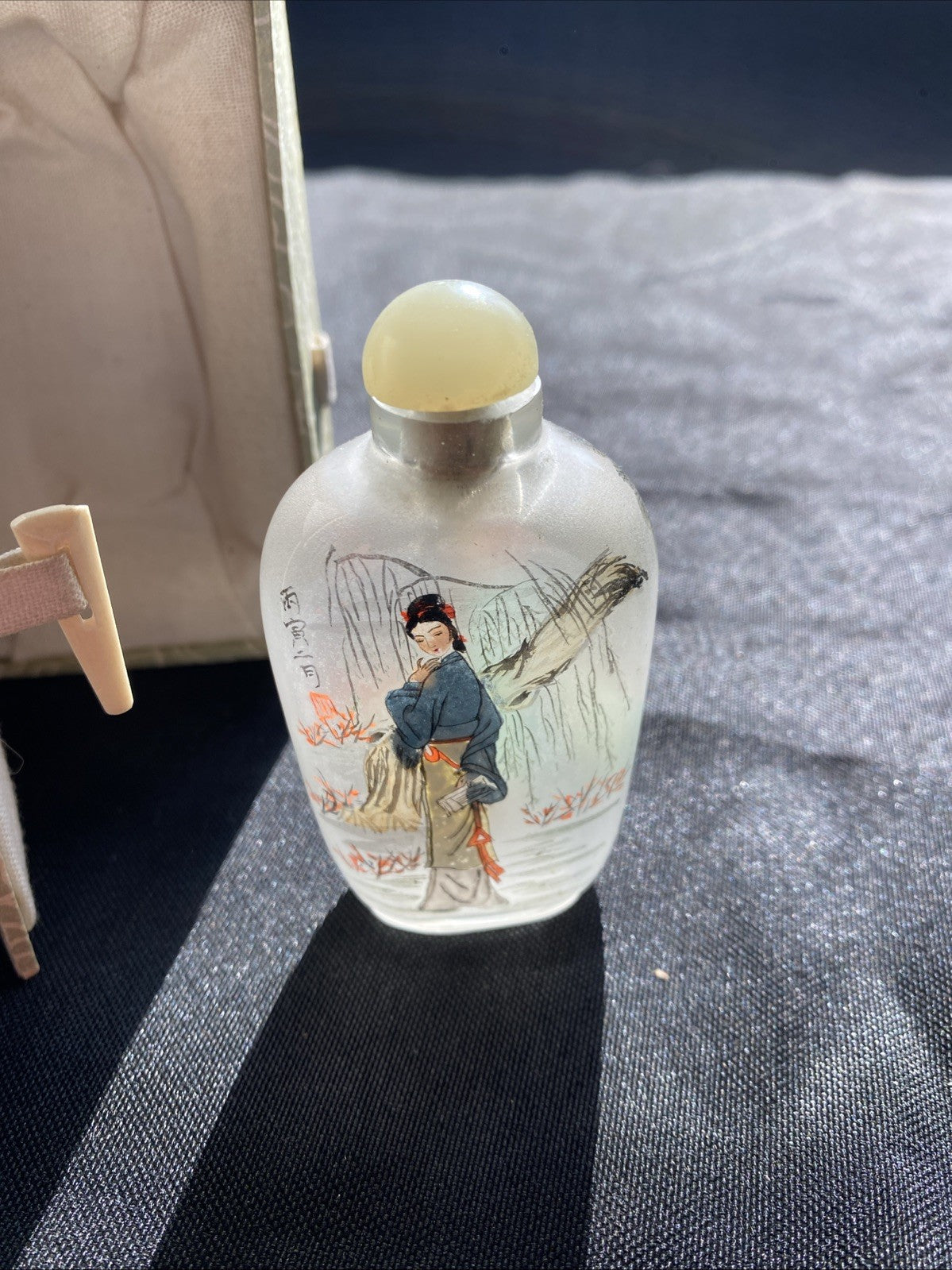 Japanese Scent Perfume Snuff Bottle Hand Painted Boxed - (1049)