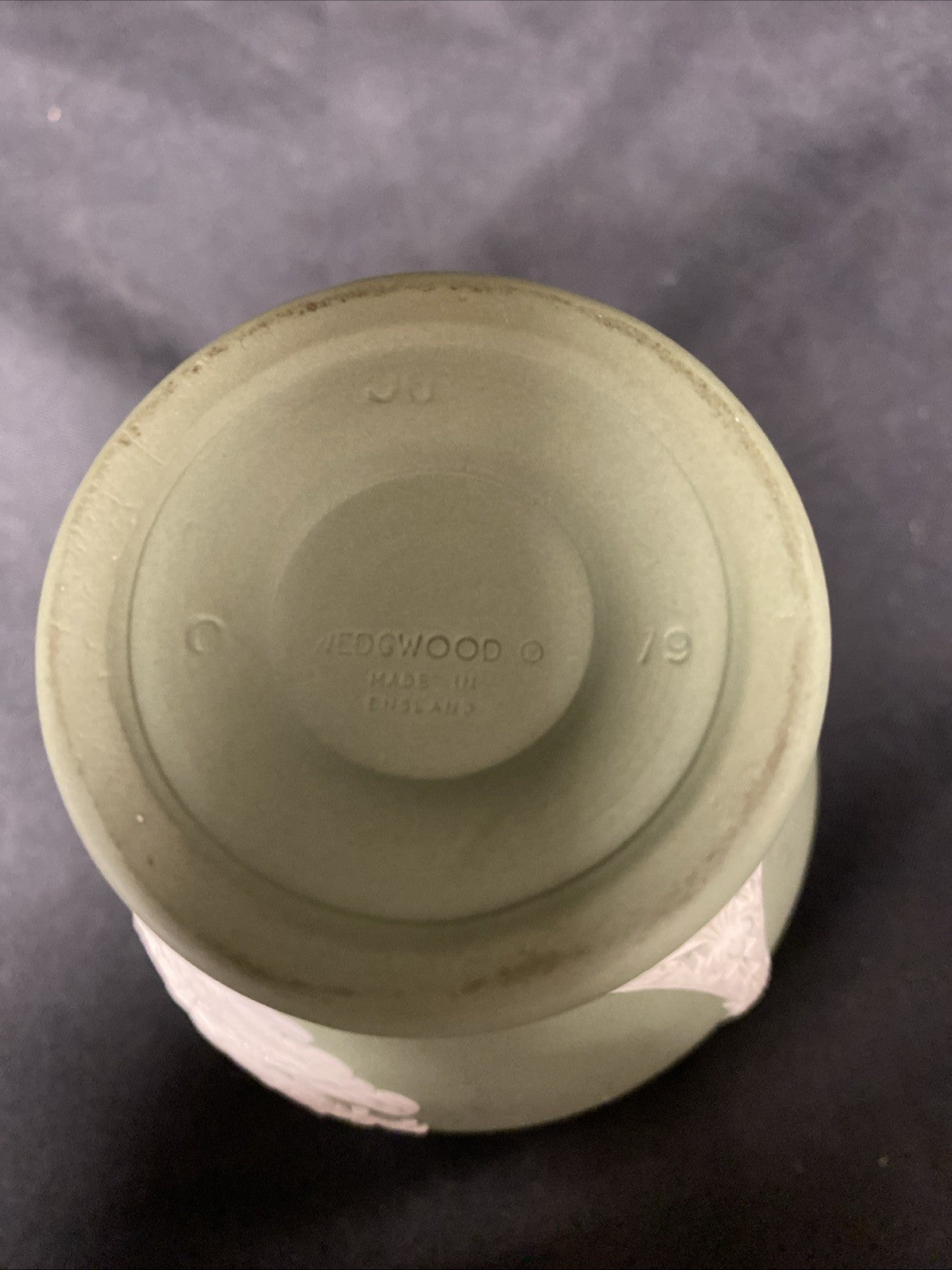 Vintage Wedgwood Jasperware Sage Green Grecian Urn Vase - (1600)