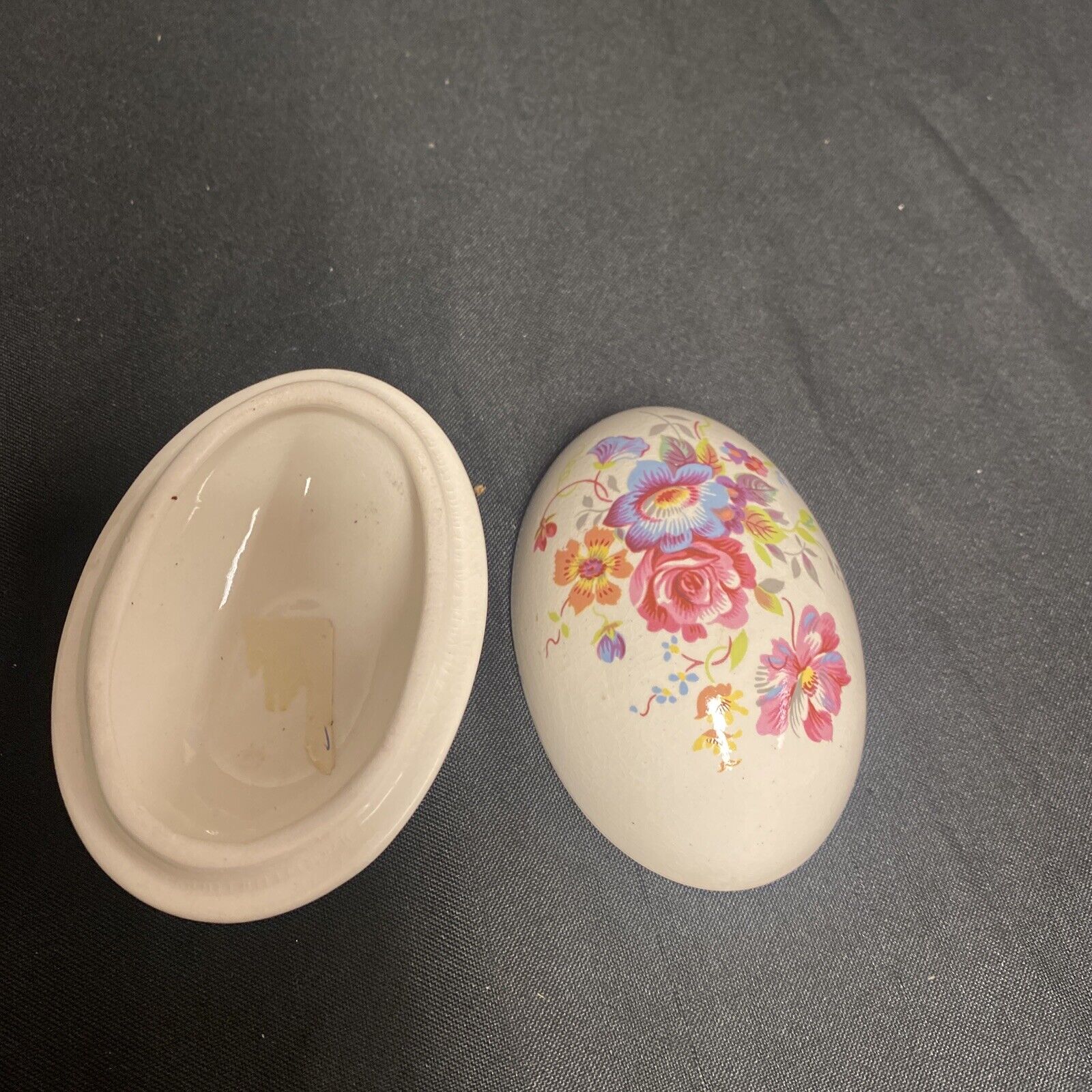 Trinket Box EGG - England China Egg Floral Design - (9209)