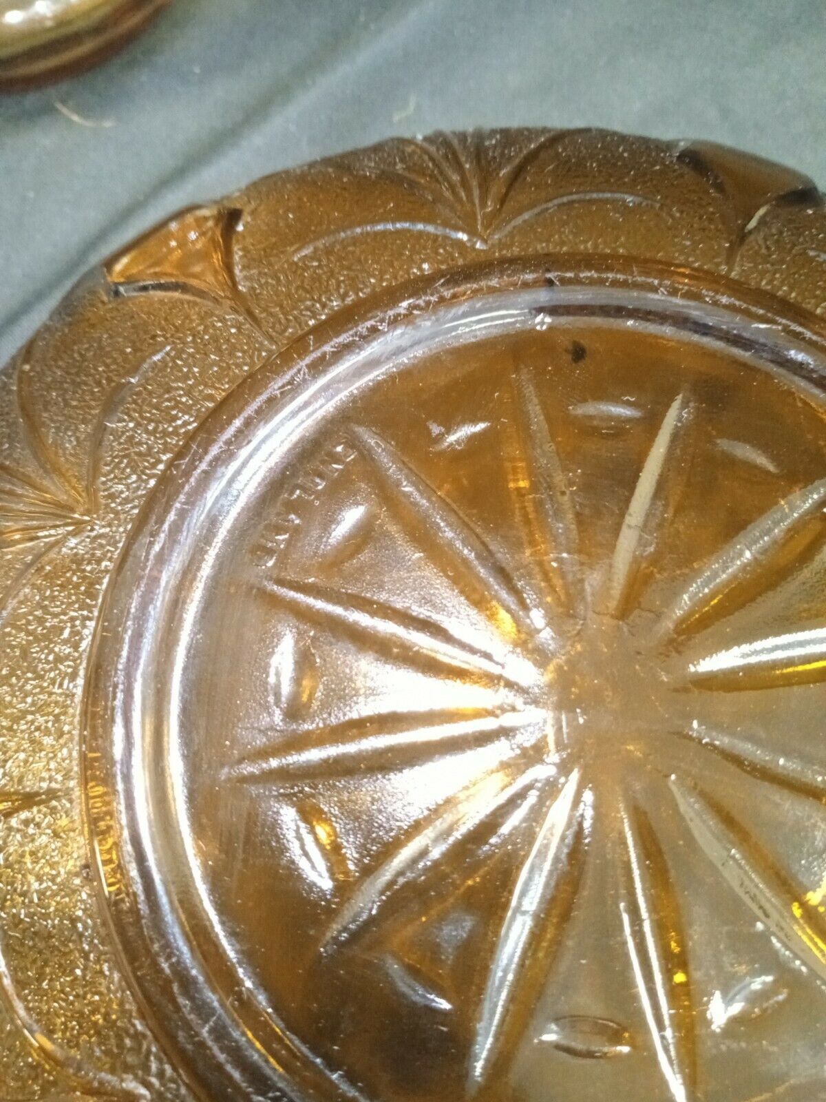 Vintage Large Amber glass bowl and Jug Stamped England - (7973)