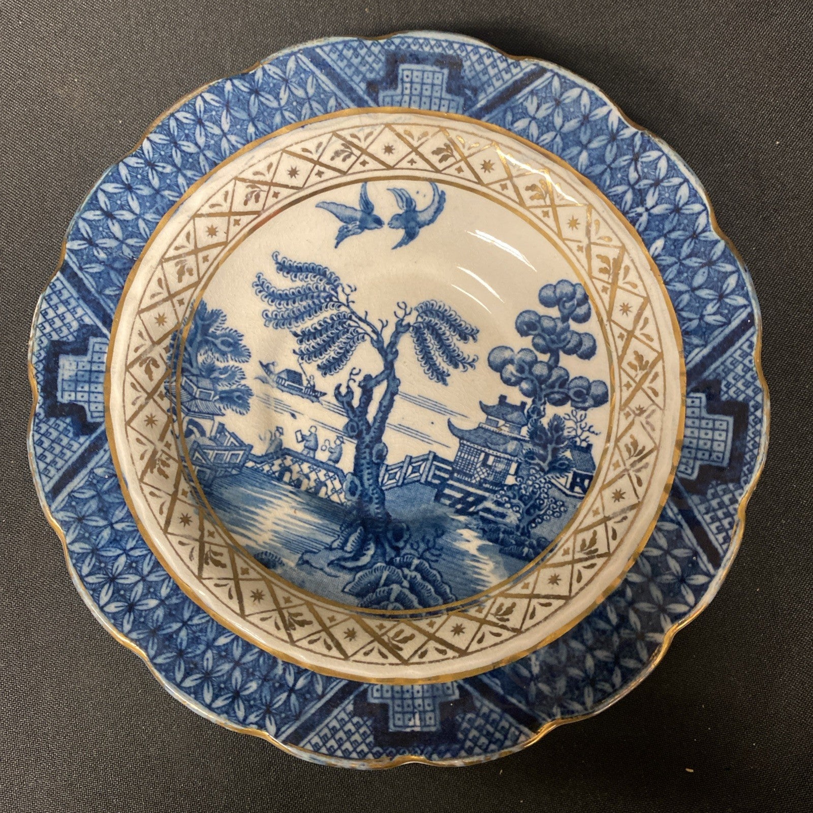 Booths Real Old Willow A8025 Wavy Edge Gilded 14cm Bowl Saucer 1940s - (1714)