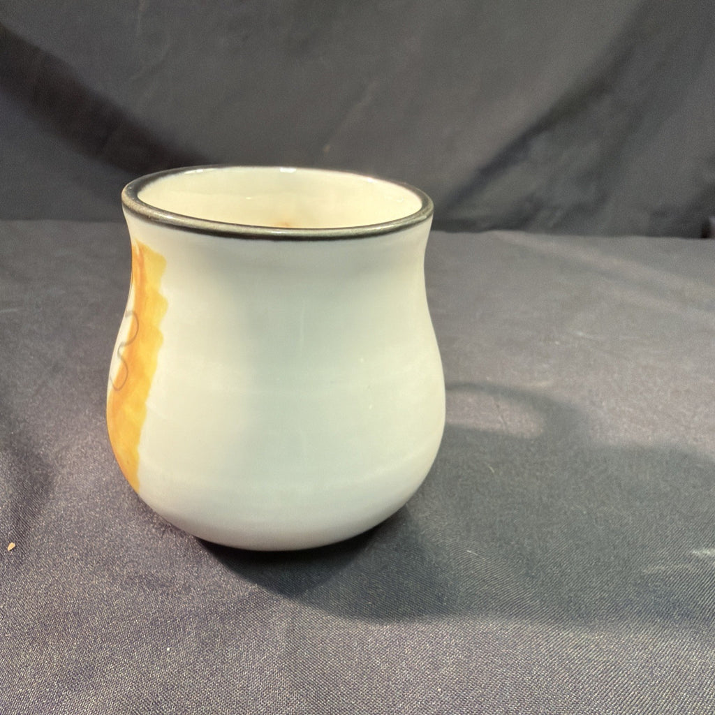 Hornsea Ben Thomas Porcelain hand Made and Painted Chicken Mug - (2027)
