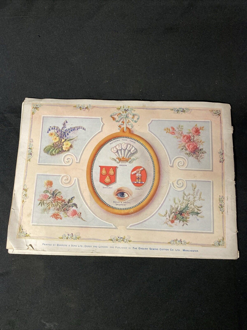Art Needlework - A Journal - The English Sewing Cotton Co Manchester -(5716)