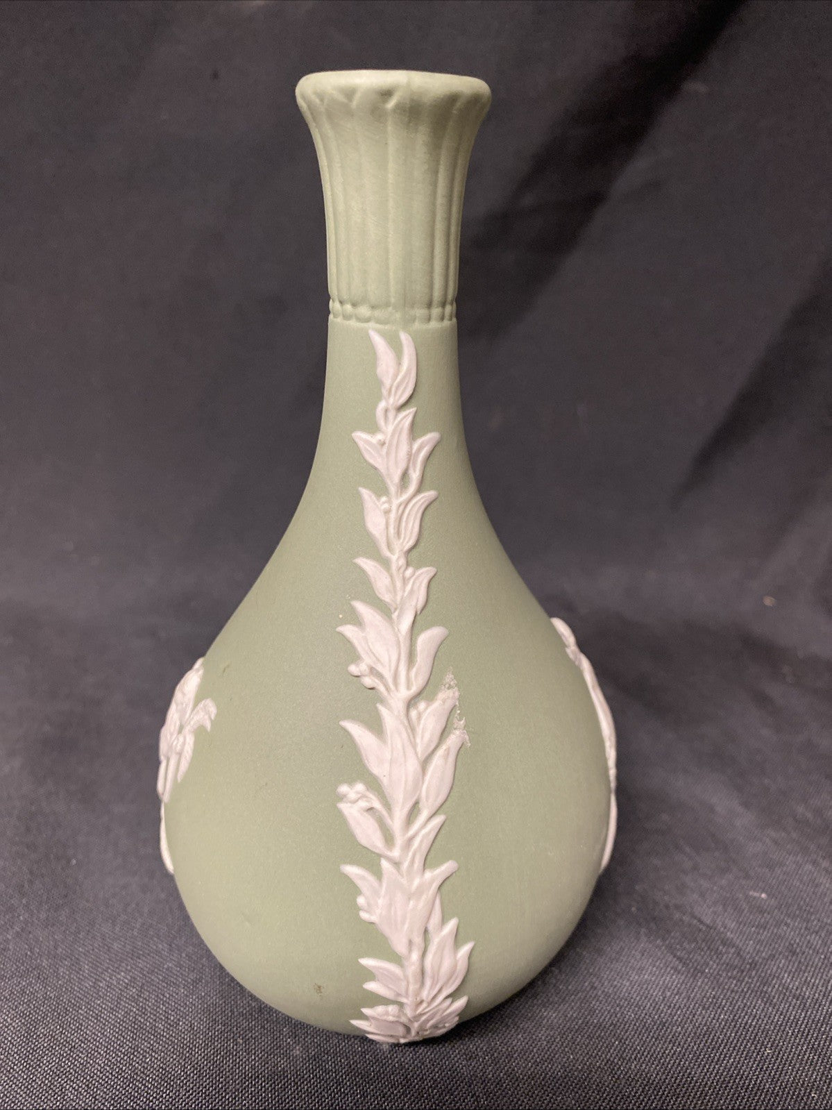 Vintage Wedgwood Jasperware Sage Green Grecian Bud Vase - (1601)