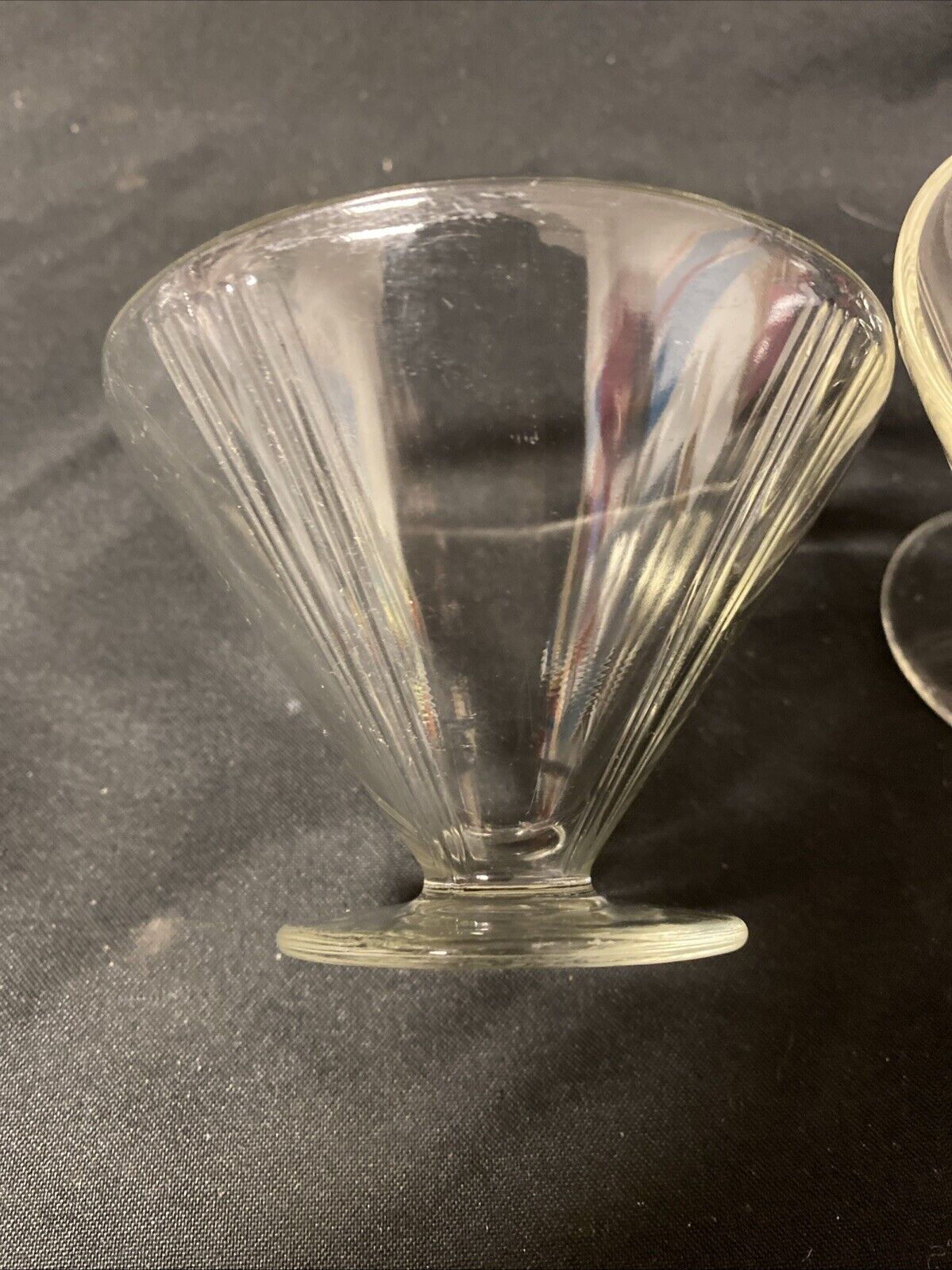 2 x 1930s Art Deco Clear Sundae icecream glass Dish - 7cm Tall, 10cm Diam (5497)