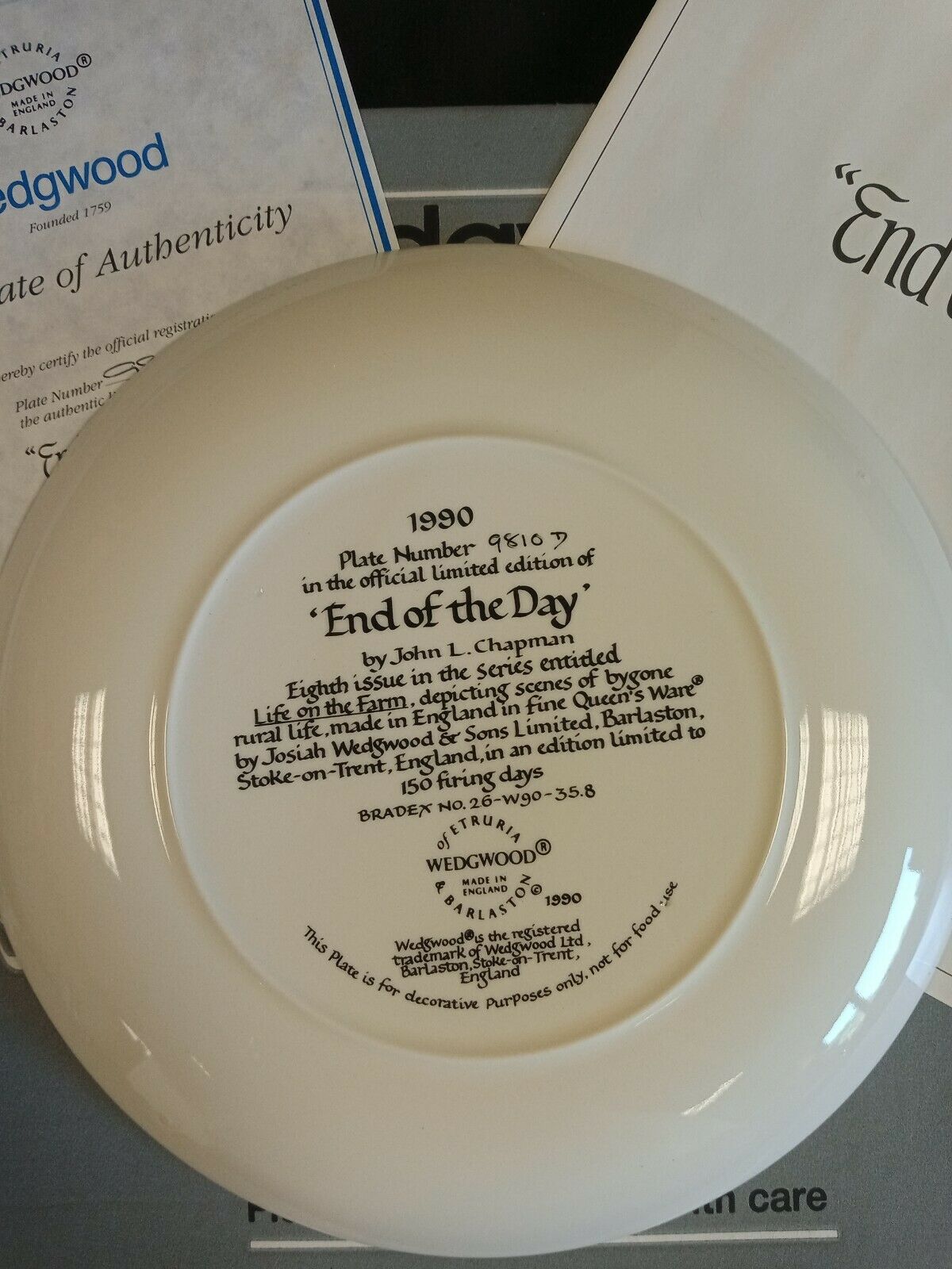 Wedgwood Queensware Collectors Boxed Plate Lim. Ed. 1989 End of The Day (7882)