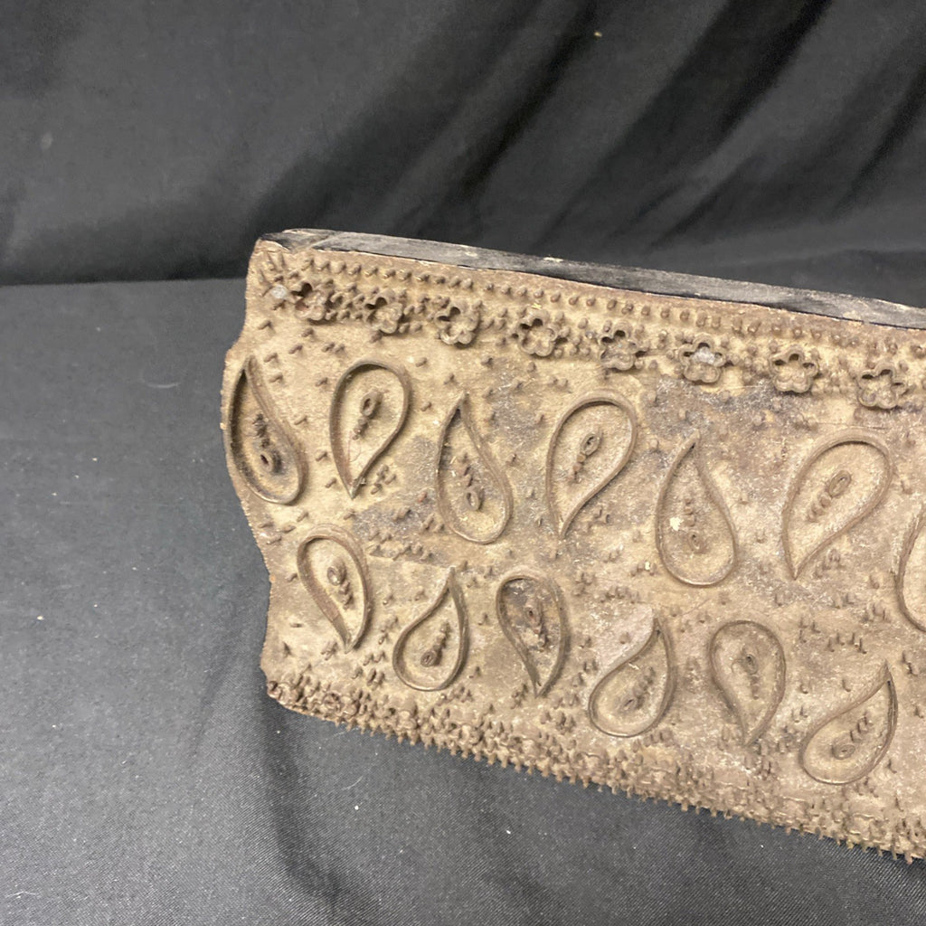 Antique Textile / Wallpaper Printing Block Large Metal Pattern - (1025)
