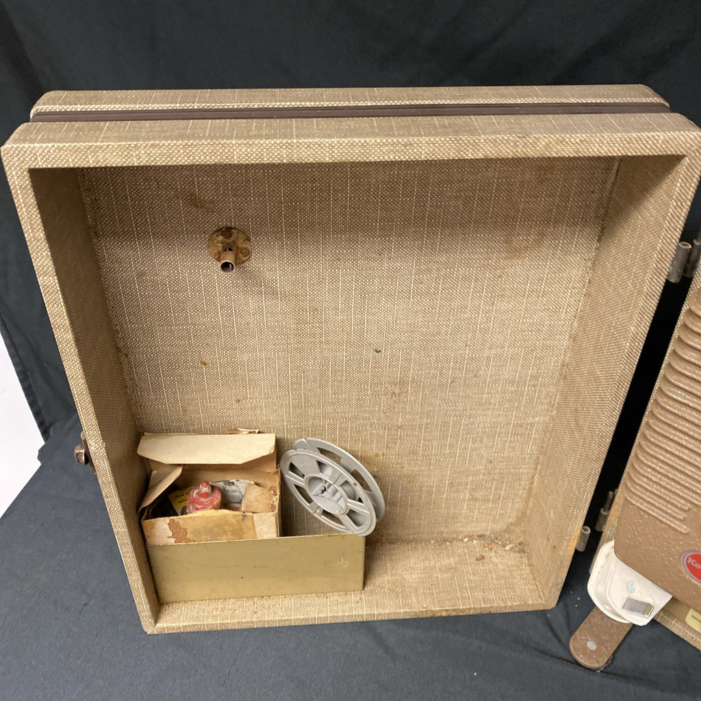 Kodak Kodascope Eight 500 Cine Projector Movie Projection Vintage (1325)