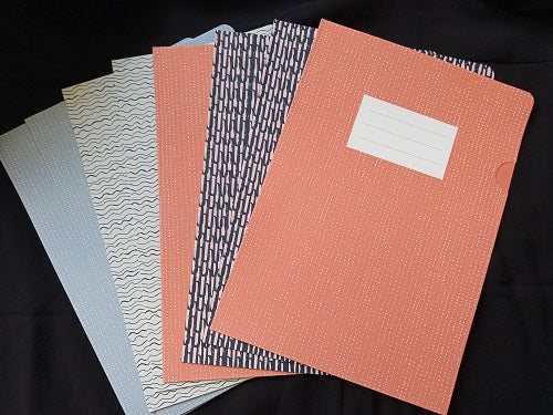 Wallet Folders 8 x individual folders in 4 designs.  Takes A4 documents - (3813)
