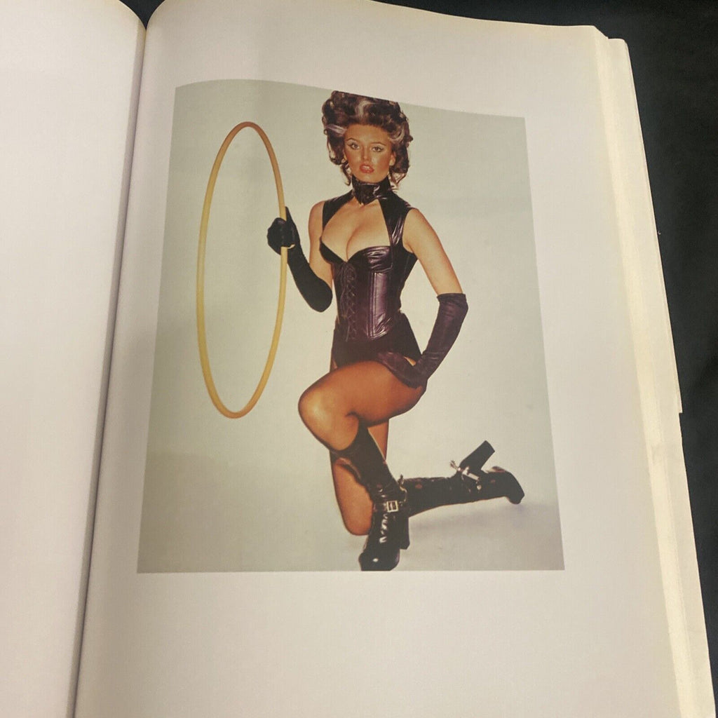 Pirelli Calendar Classics 100 Photos first 30 years 1stEd '76 Forsyth (9126)