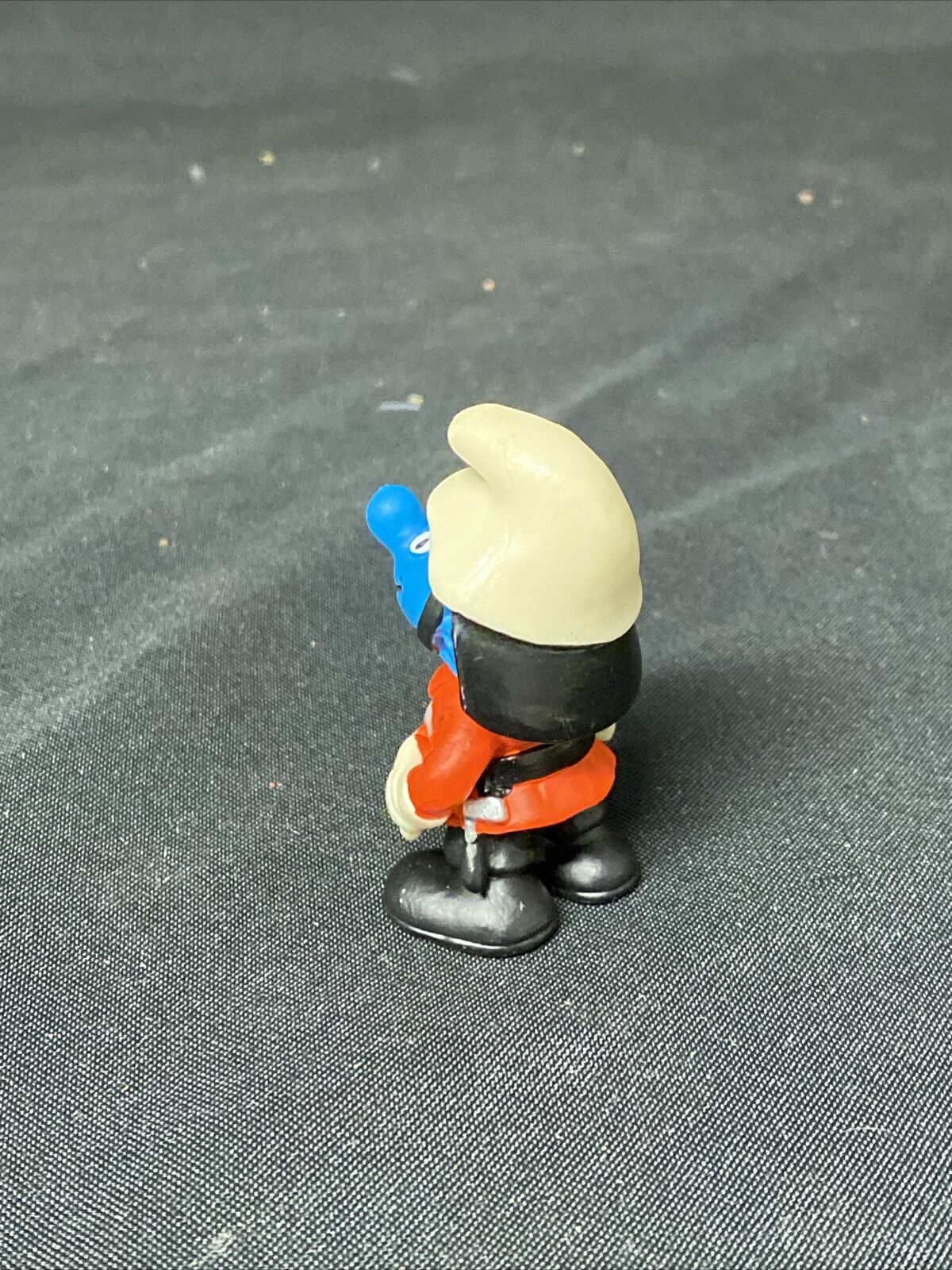 Schleich Germany 1 x Smurf Figure 1999 Fireman Smurf 5.5cm -(5027)