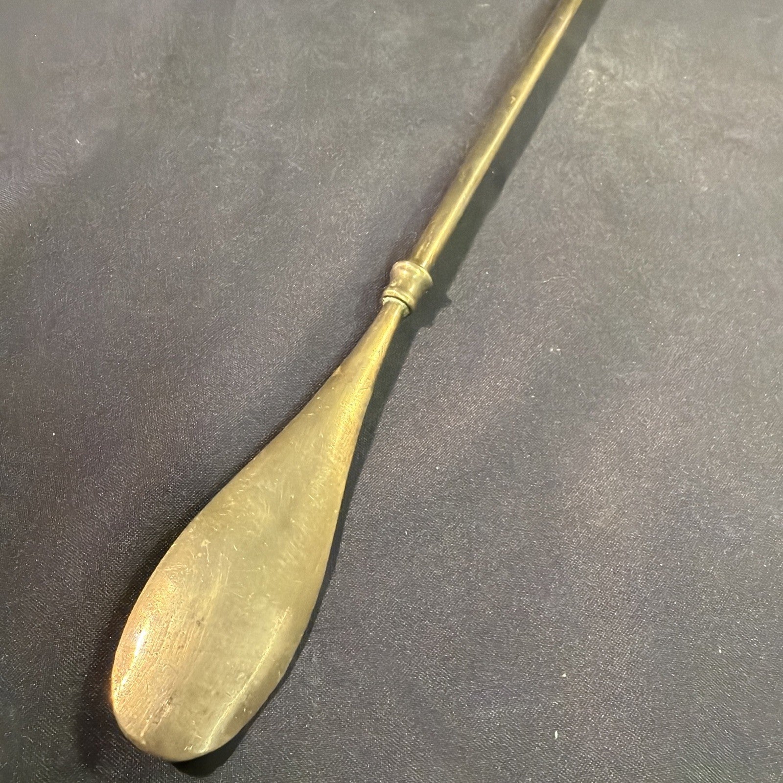 Solid Brass Shoe Horn Antique 18" Excellent Condition - (2062)