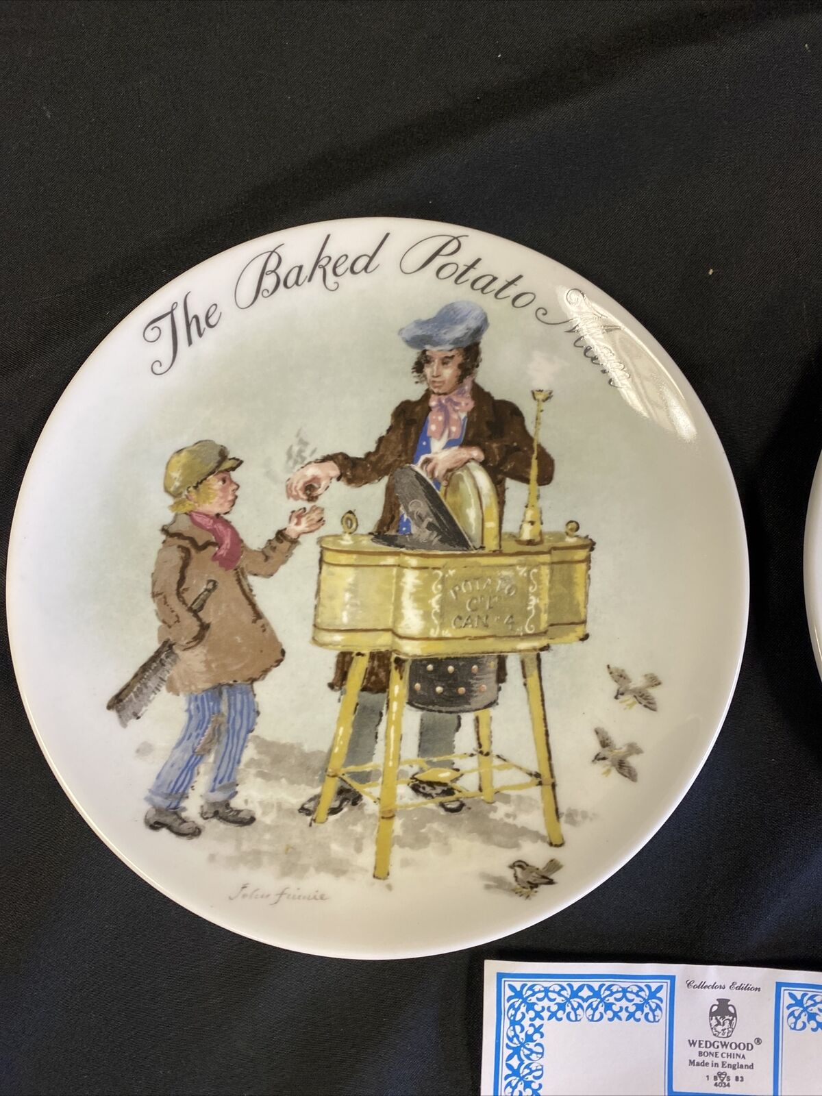 Wedgwood 1985 LONDON Collectors plates x2 Baked Potato & Fried Fish -(7838