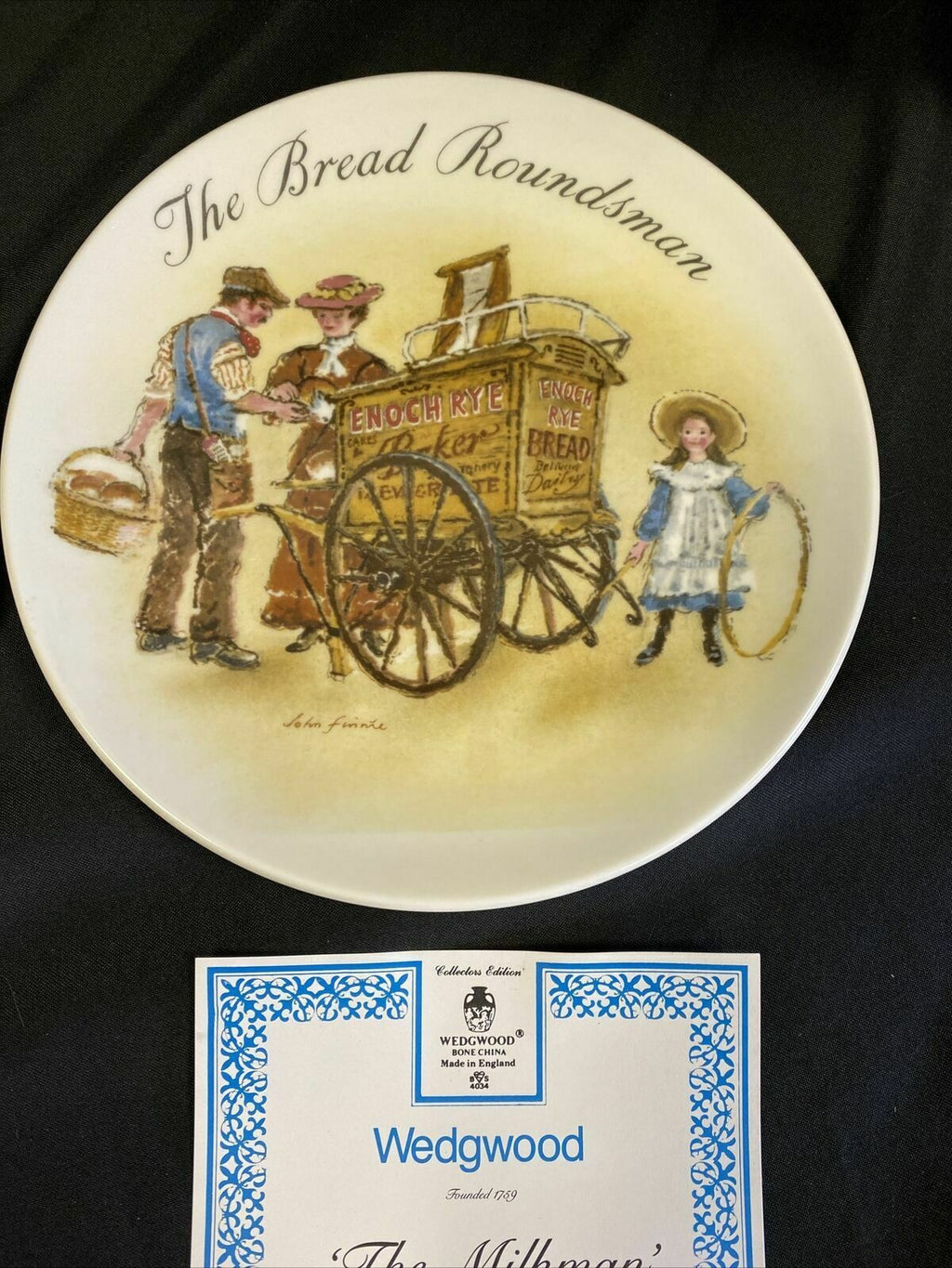 Wedgwood 1987 LONDON Collectors plates x2 Milkman & Bread Roundsman -(7840