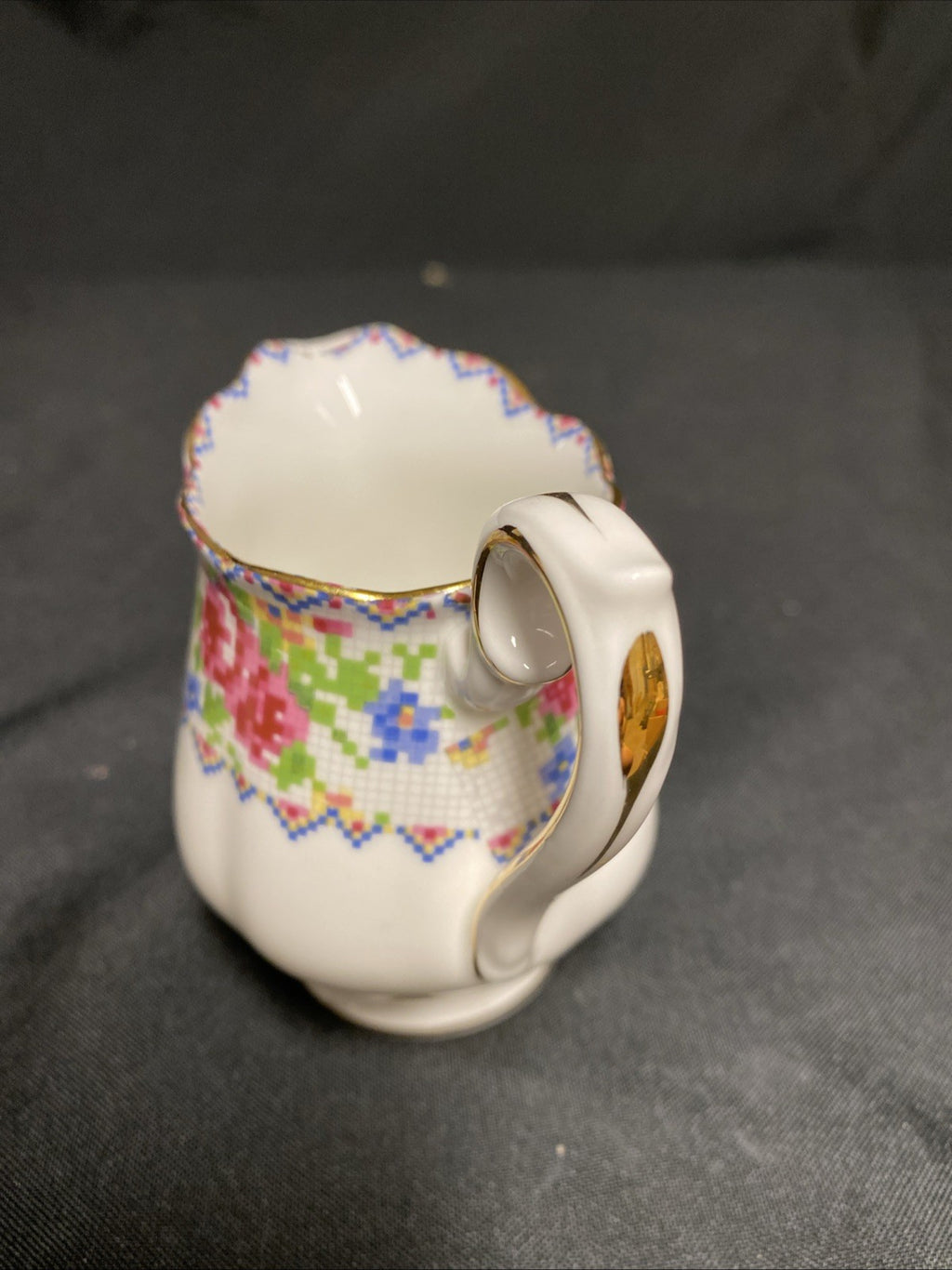 Royal Albert Bone China Petit Point RD778676 Sugar Bowl & Creamer Jug - (1762)