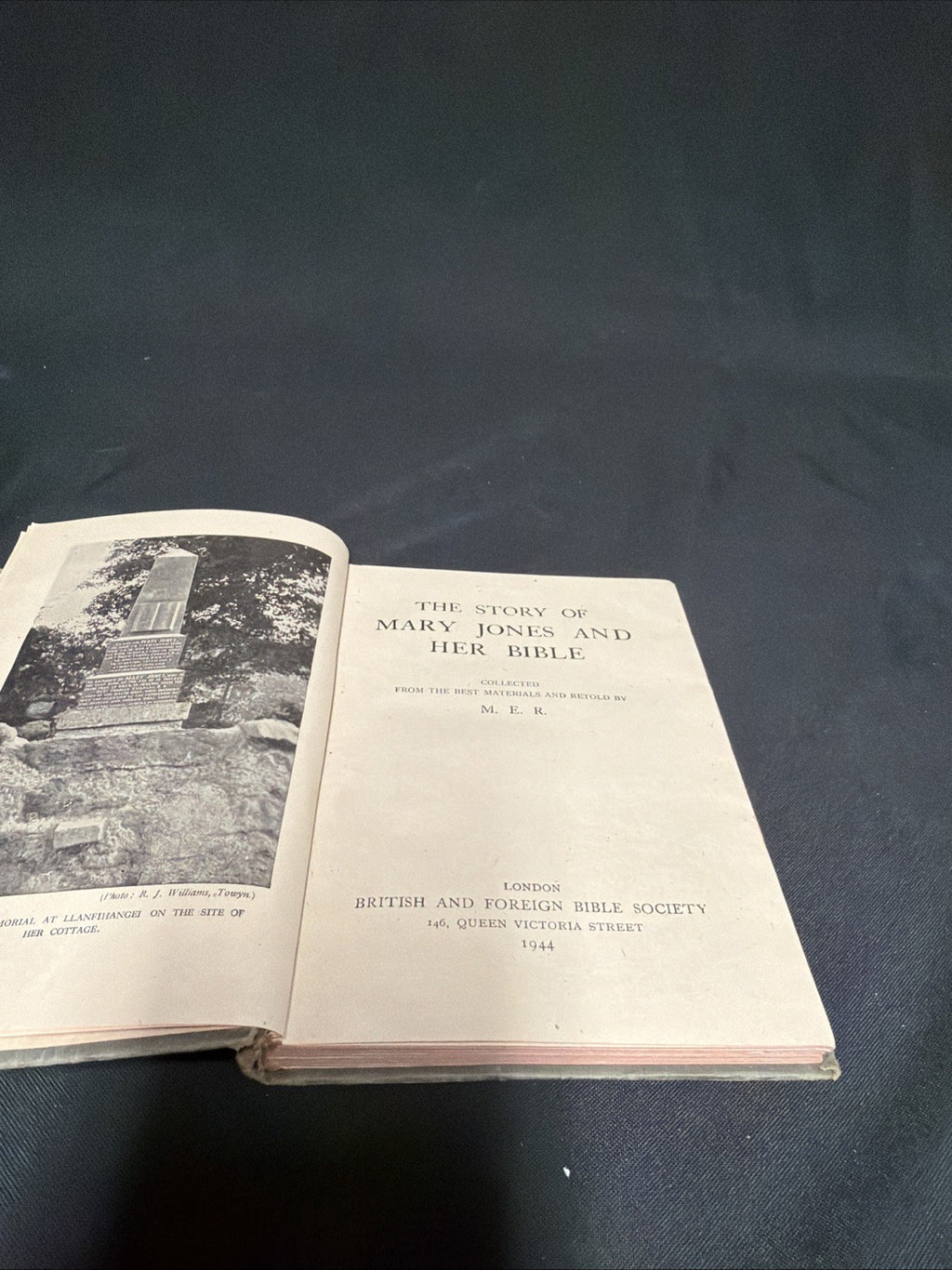 The Story Of Mary Jones and her Bible 1944 - M.E.R. - (1826)