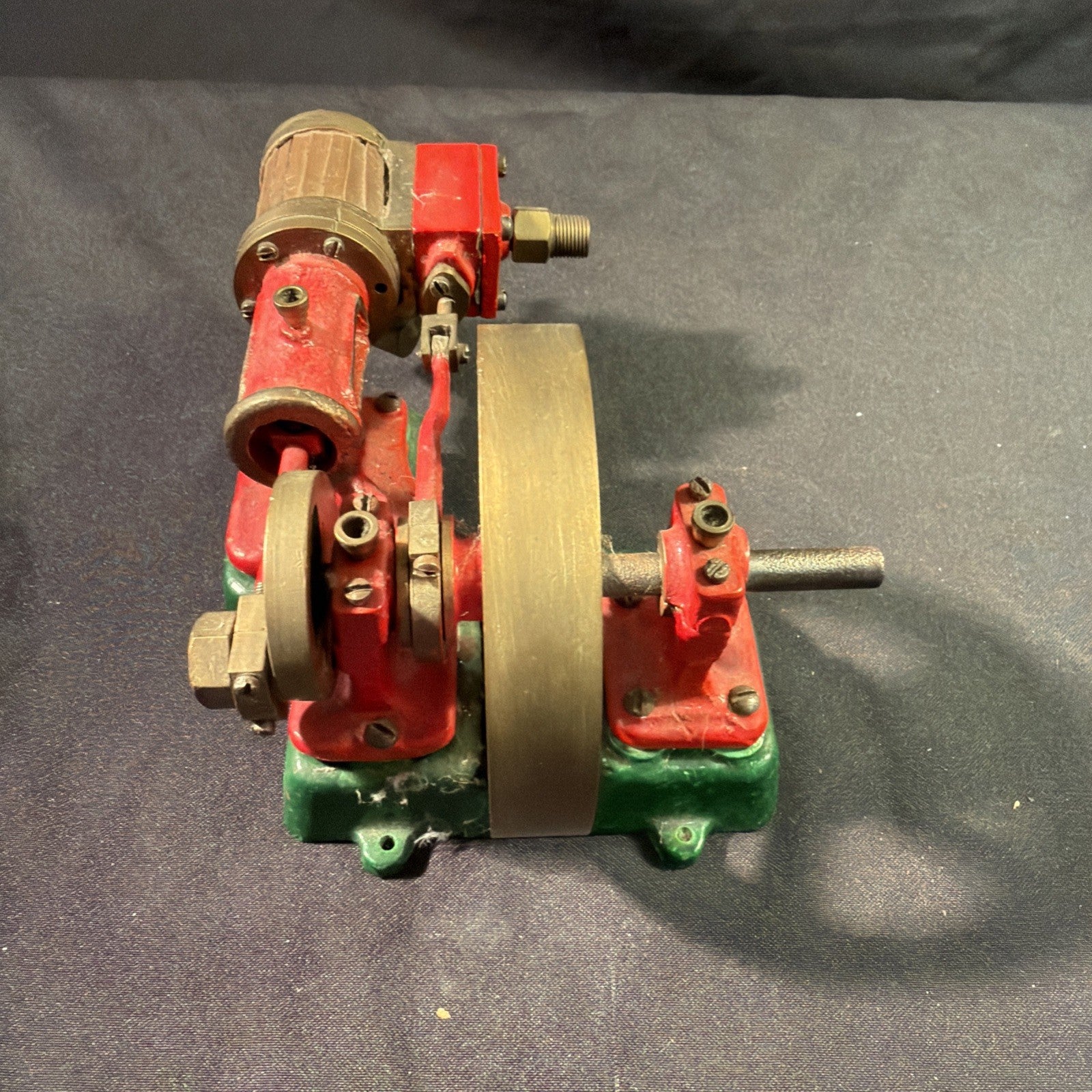 Antique Miniature Horizontal Live Steam Engine - Stuart Models? - (2035)